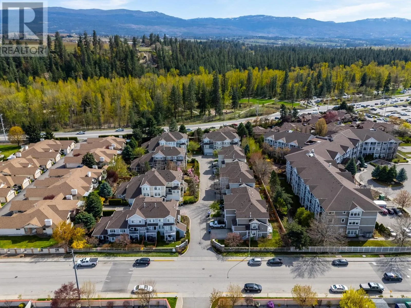 1853 Parkview Crescent Unit# 3