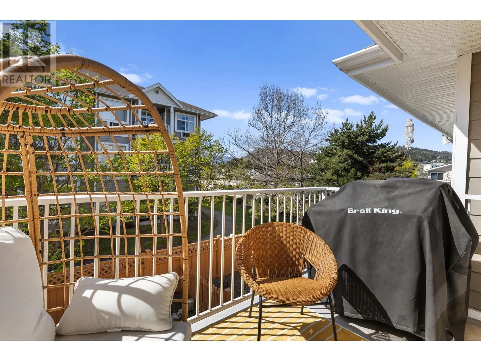 1853 Parkview Crescent Unit# 3