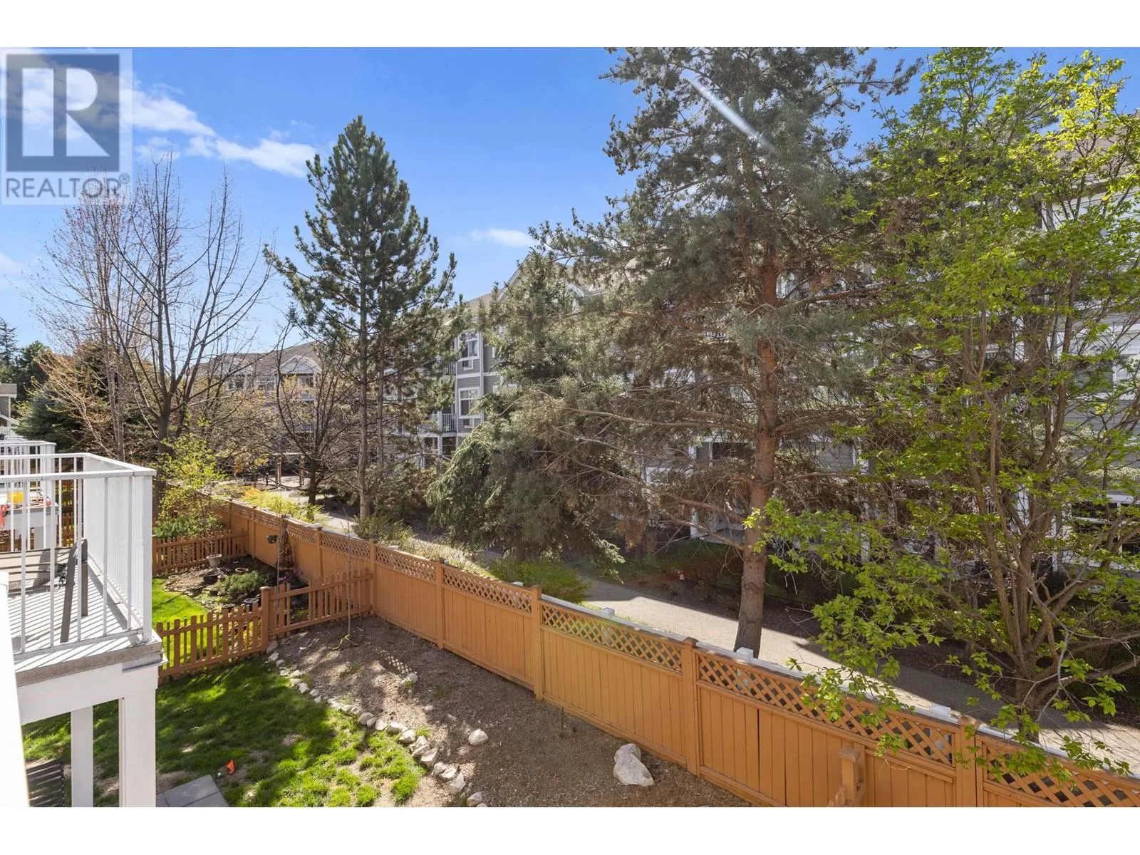 1853 Parkview Crescent Unit# 3
