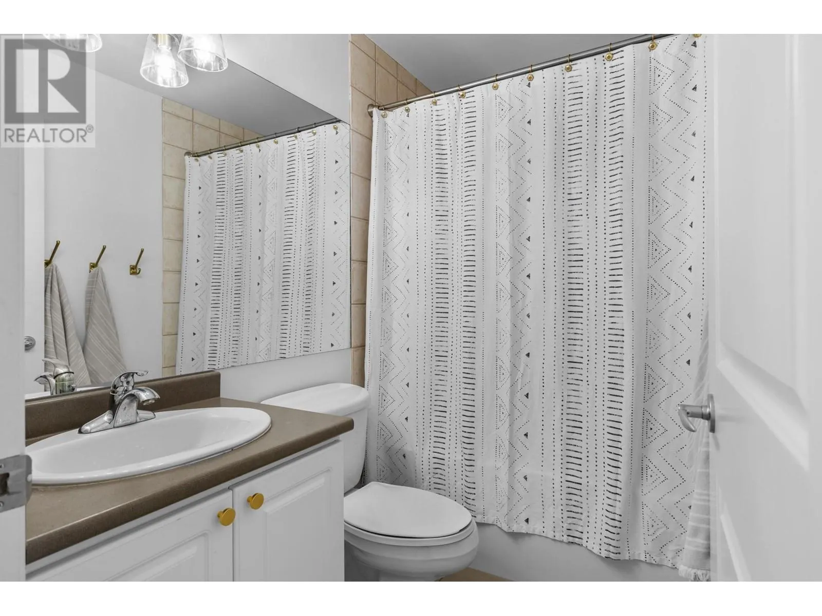 1853 Parkview Crescent Unit# 3