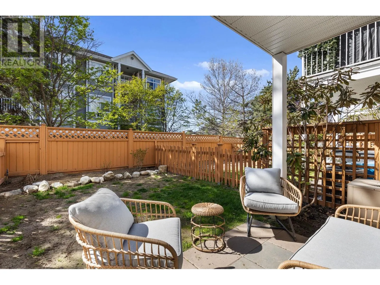 1853 Parkview Crescent Unit# 3
