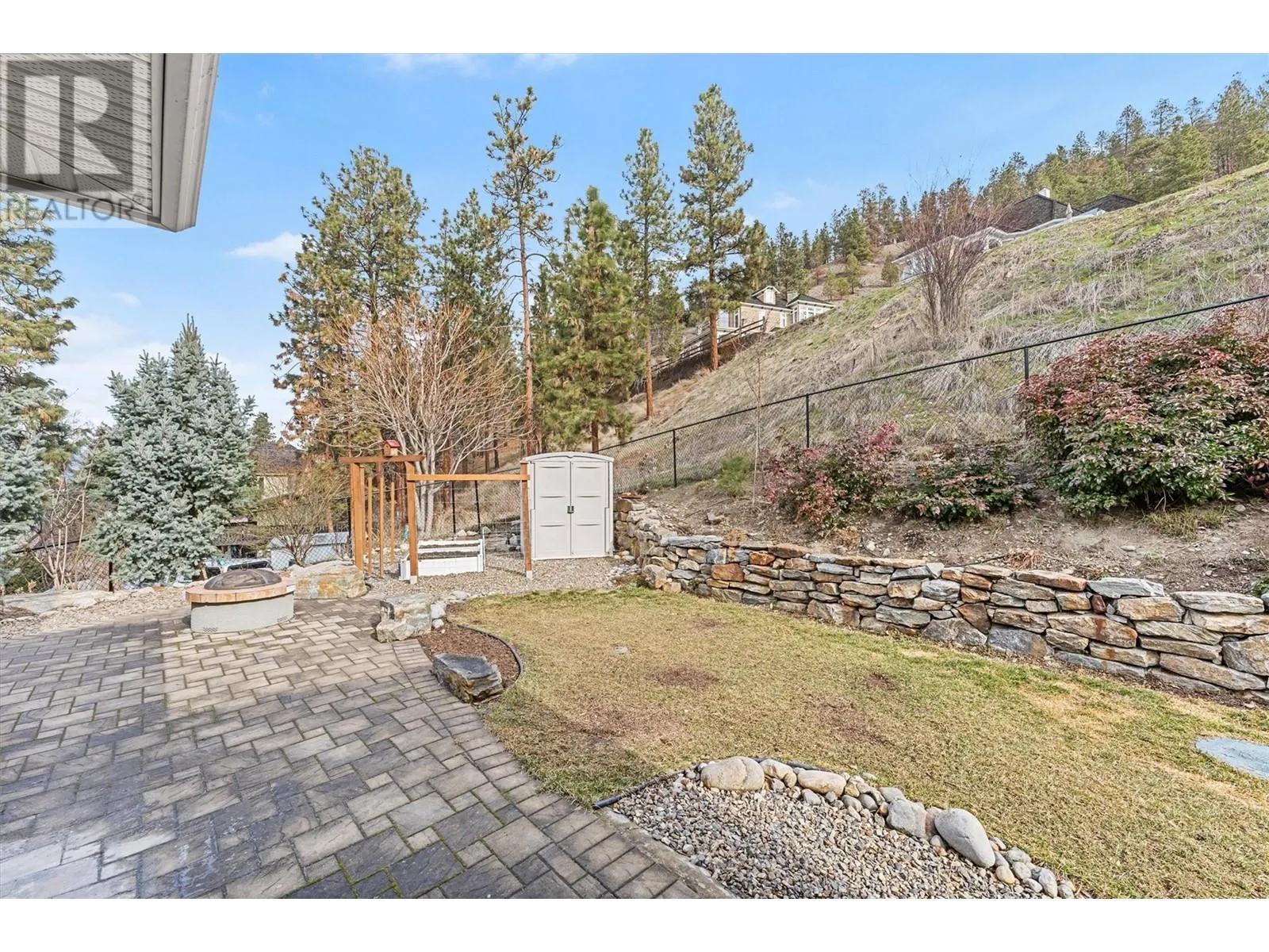 10627 Okanagan Centre Road W