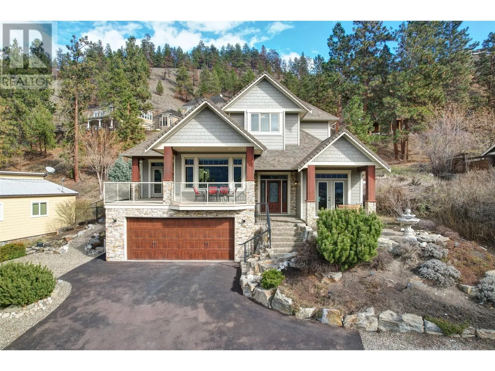 10627 Okanagan Centre Road W