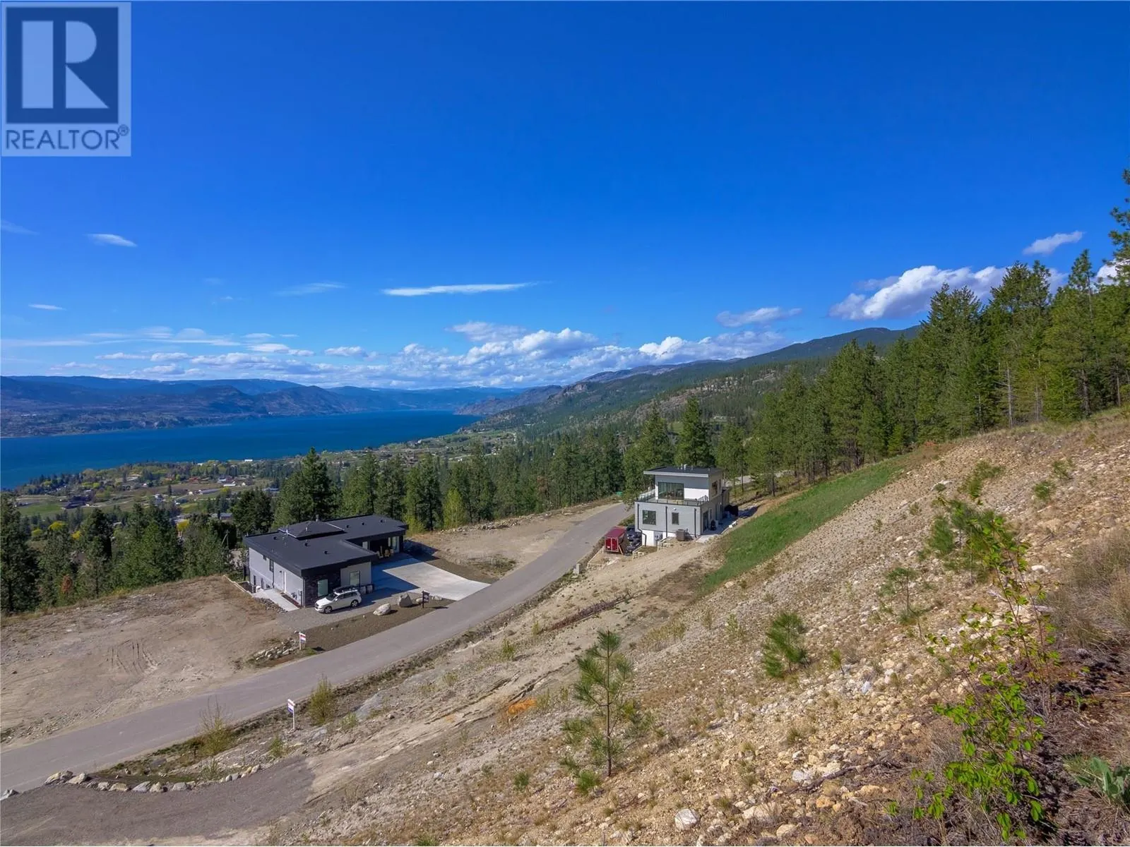 2960 OUTLOOK Way