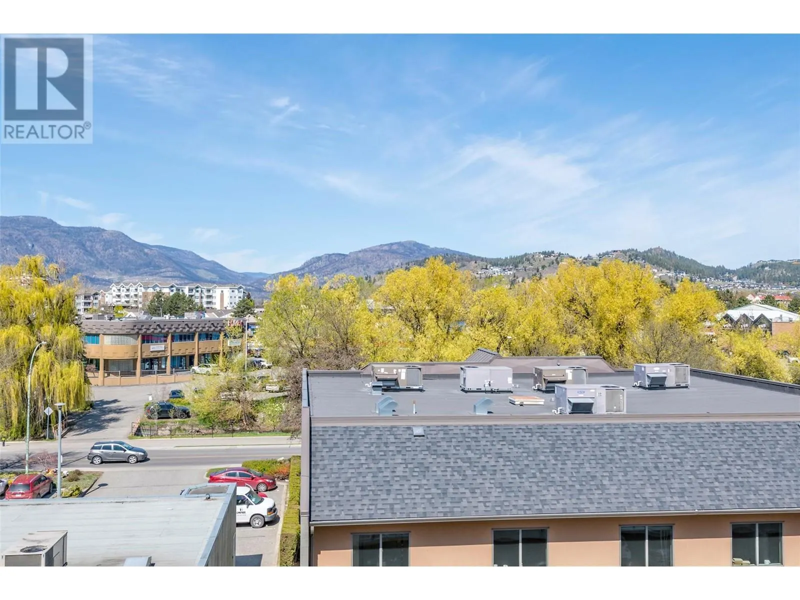1550 Dickson Avenue Unit# 417