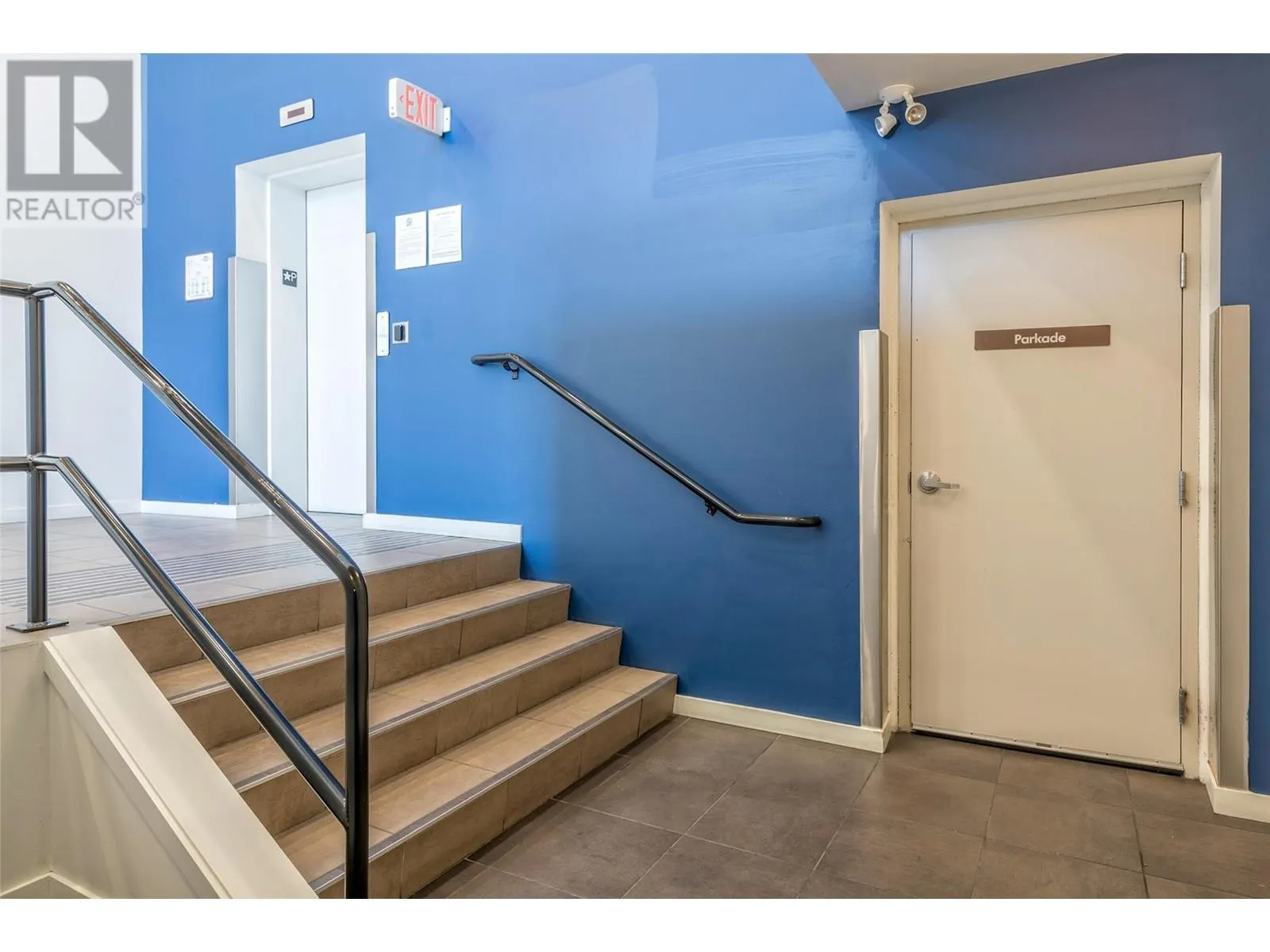 1550 Dickson Avenue Unit# 417