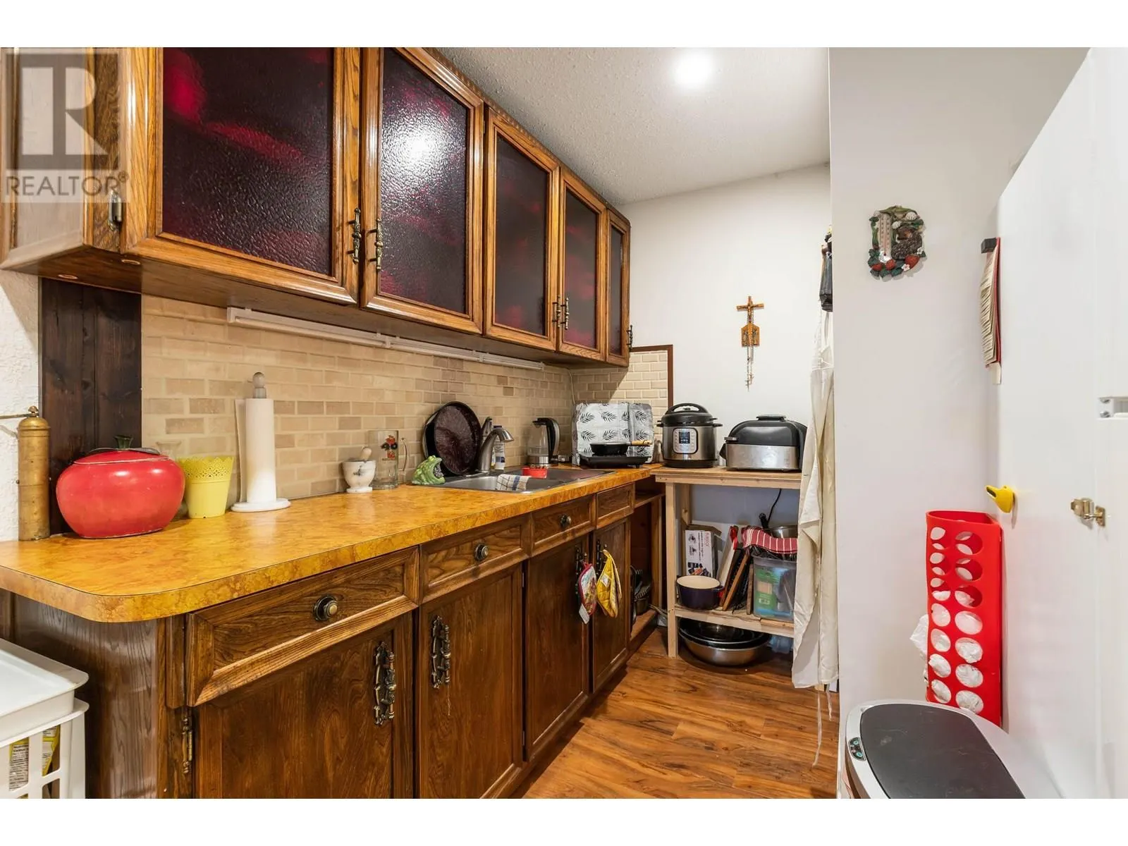 2545 Highway 6 E