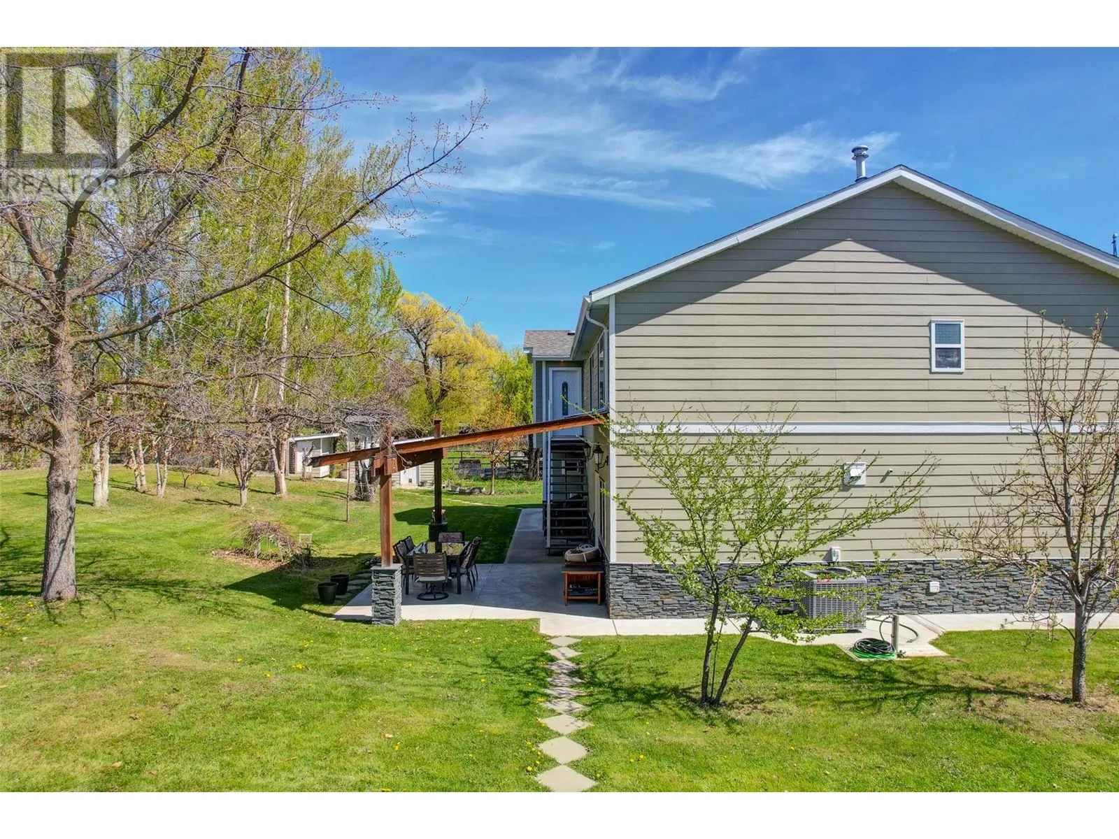 2058 Parsons Road