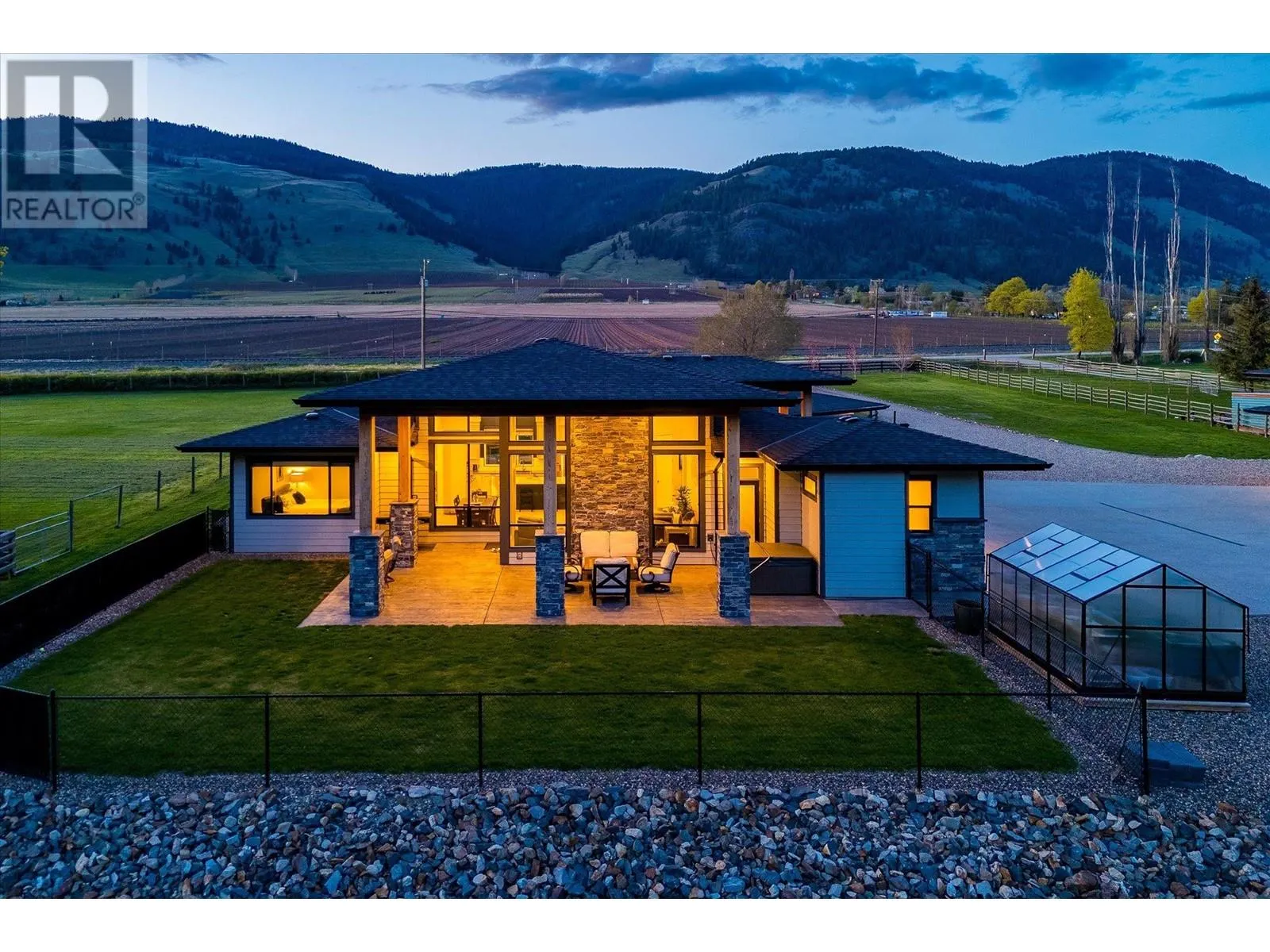 7260 Highway 6