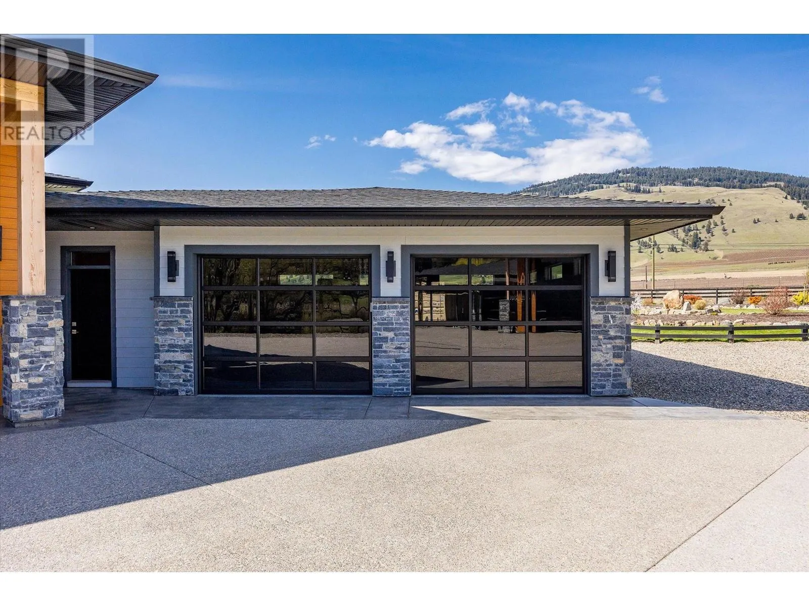 7260 Highway 6