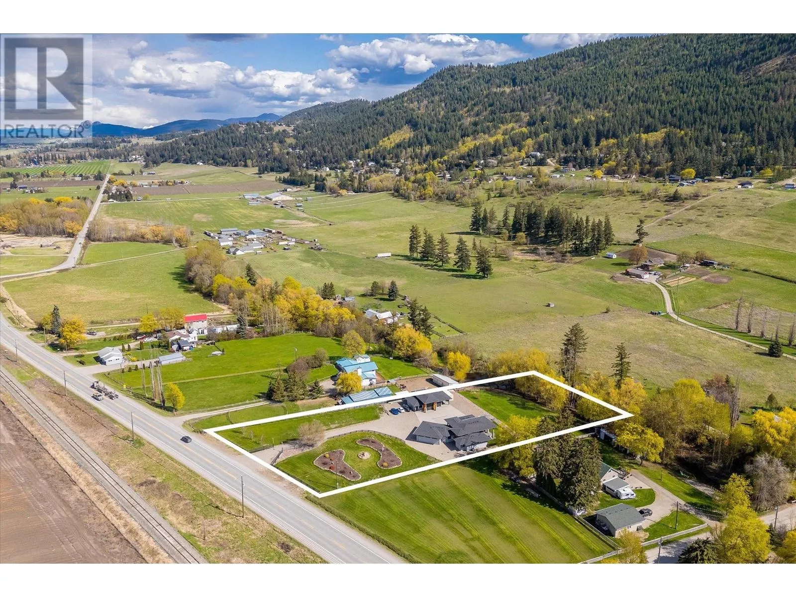7260 Highway 6