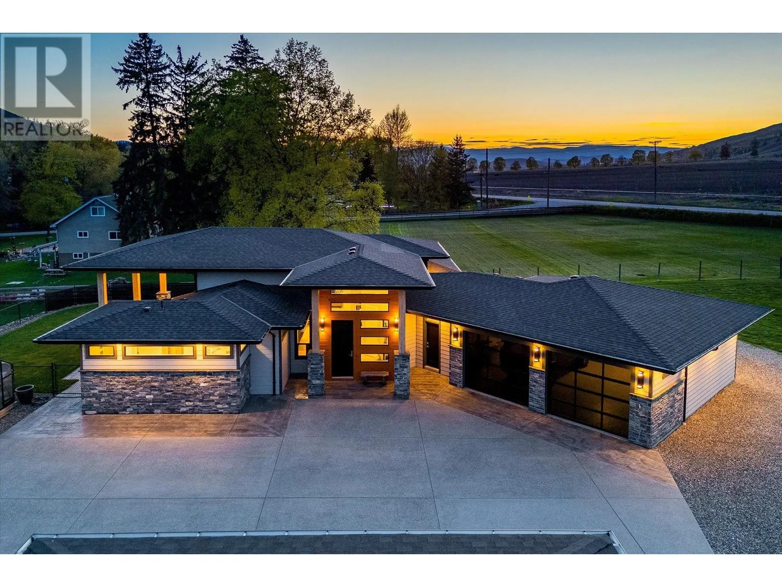 7260 Highway 6