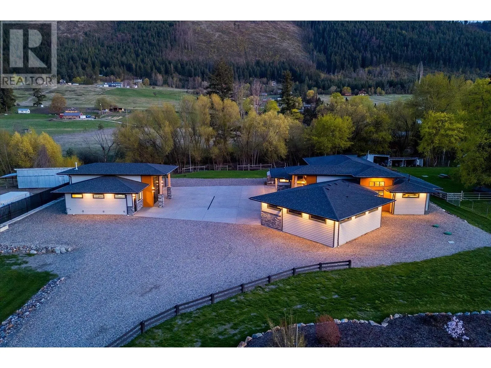 7260 Highway 6