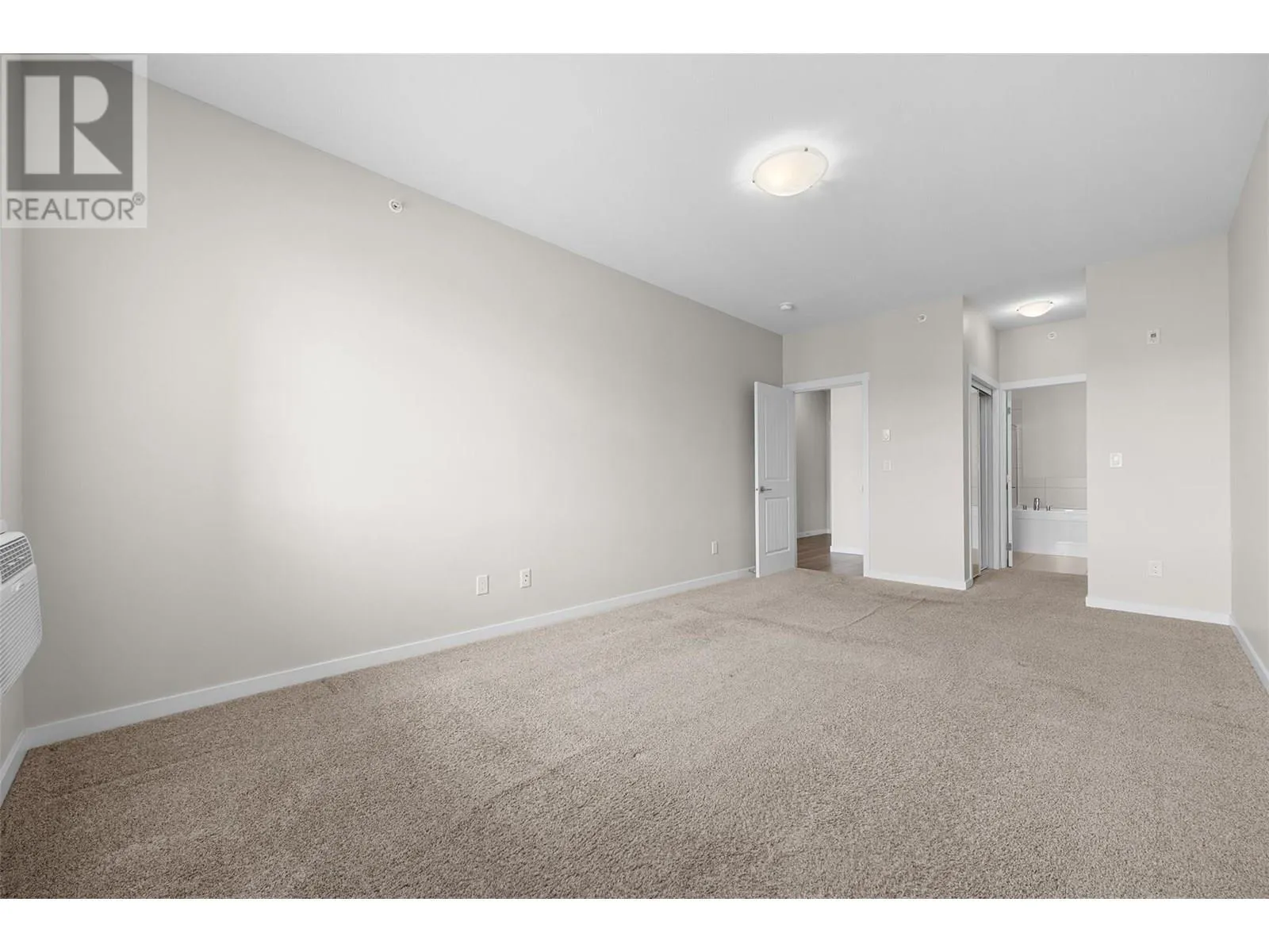 3731 Casorso Road Unit# 412