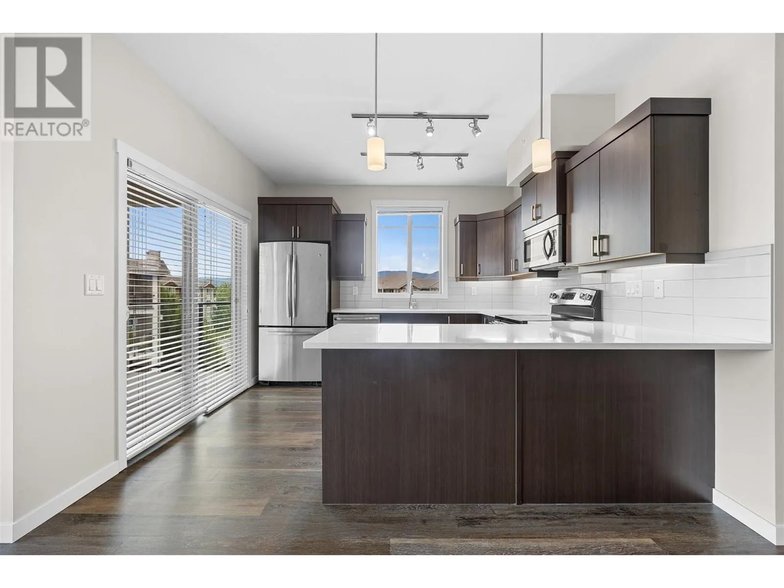 3731 Casorso Road Unit# 412