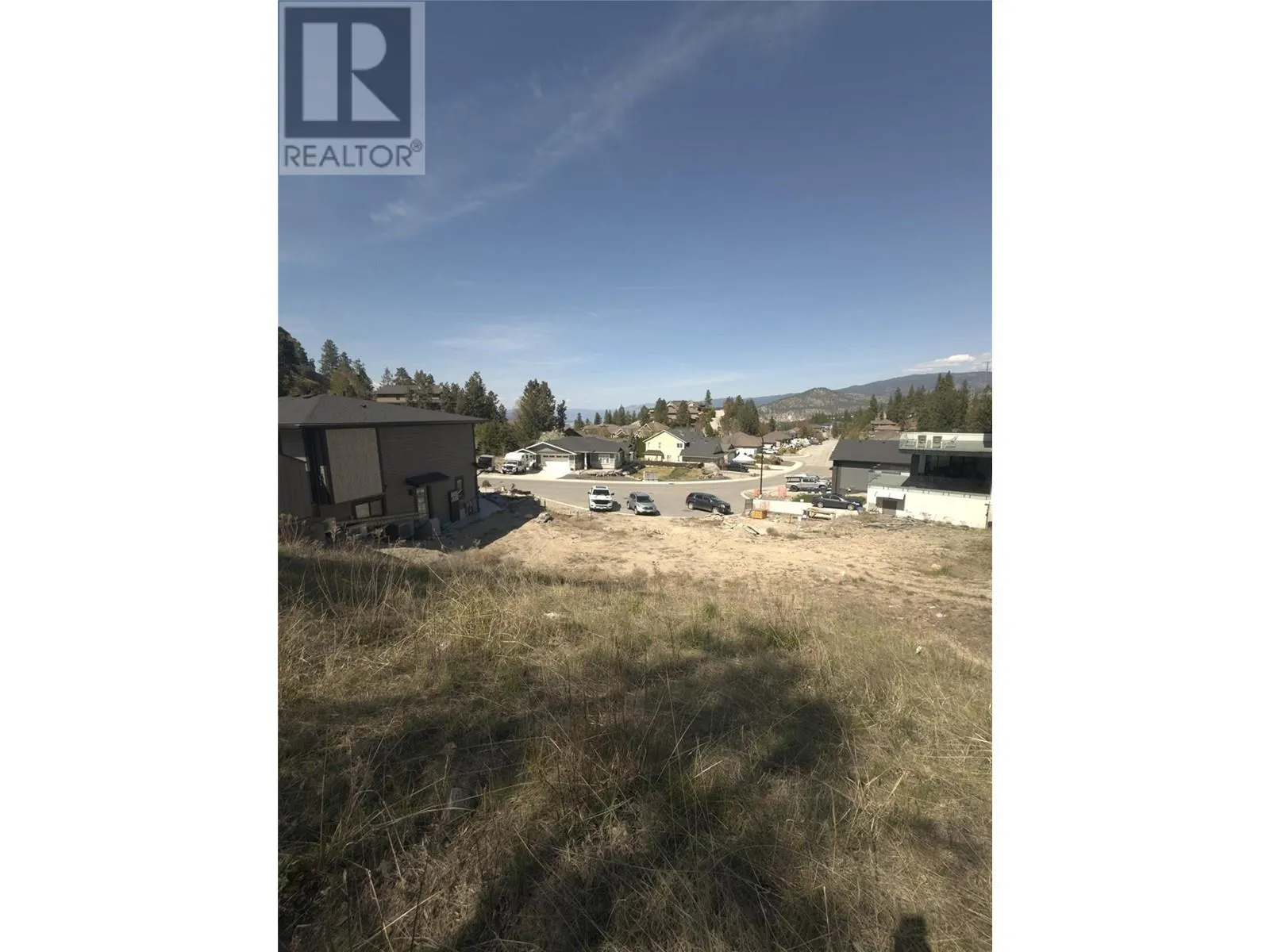 3232 EVERGREEN Drive
