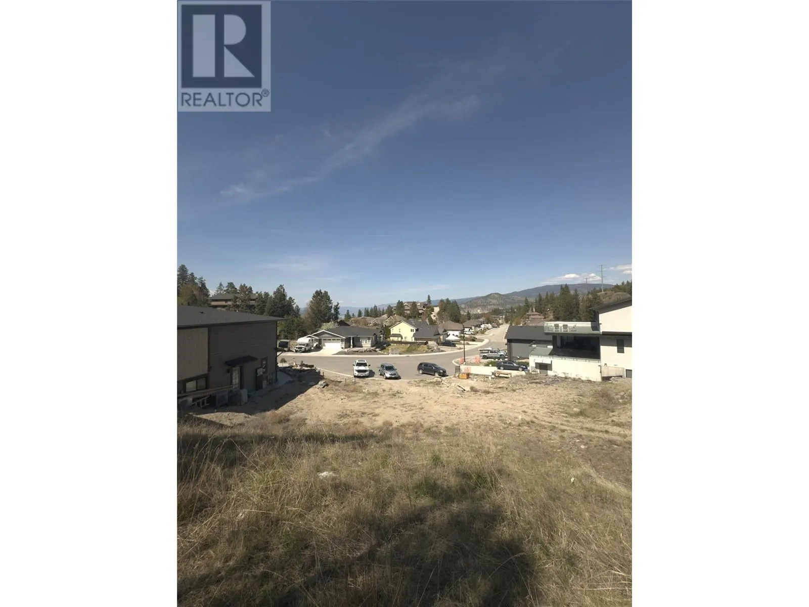 3232 EVERGREEN Drive
