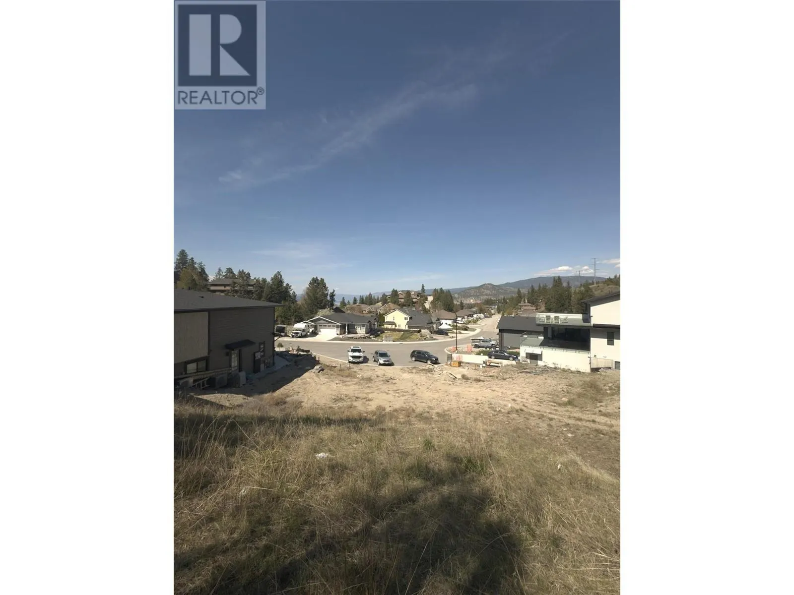 3232 EVERGREEN Drive