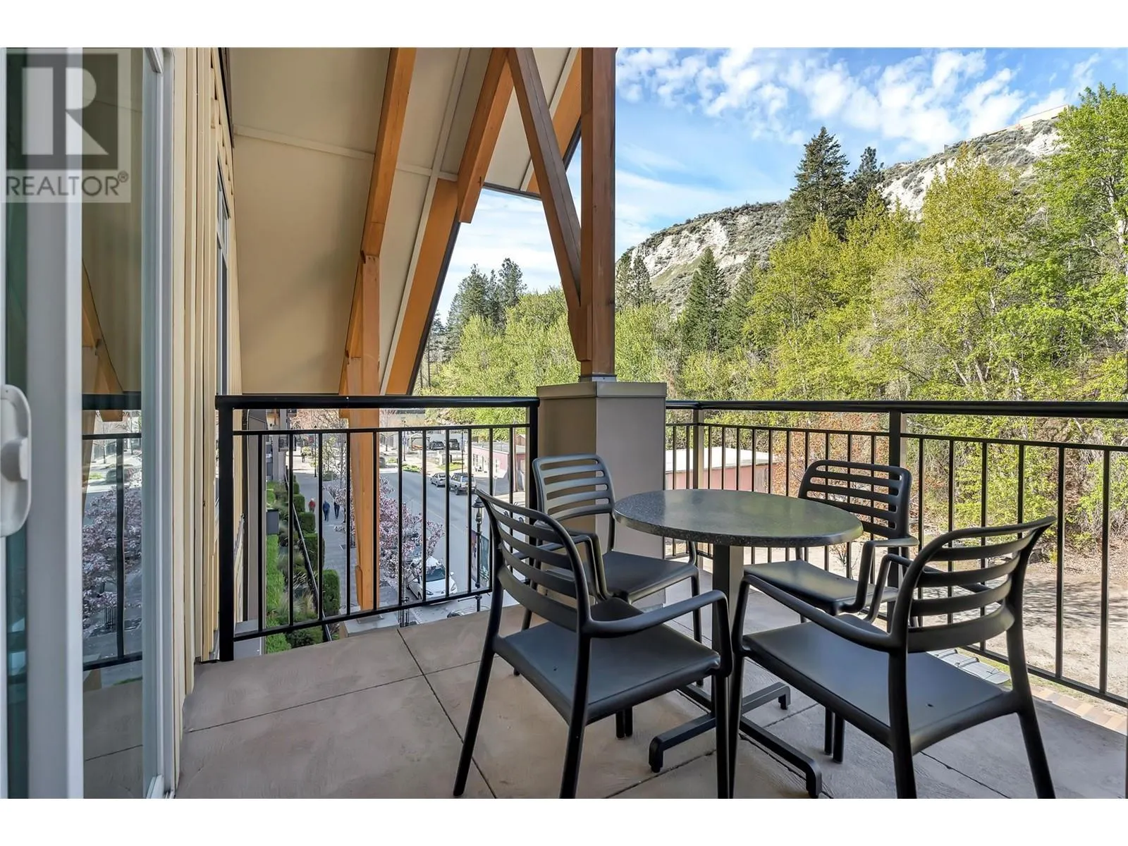 13011 Lakeshore Drive S Unit# 377