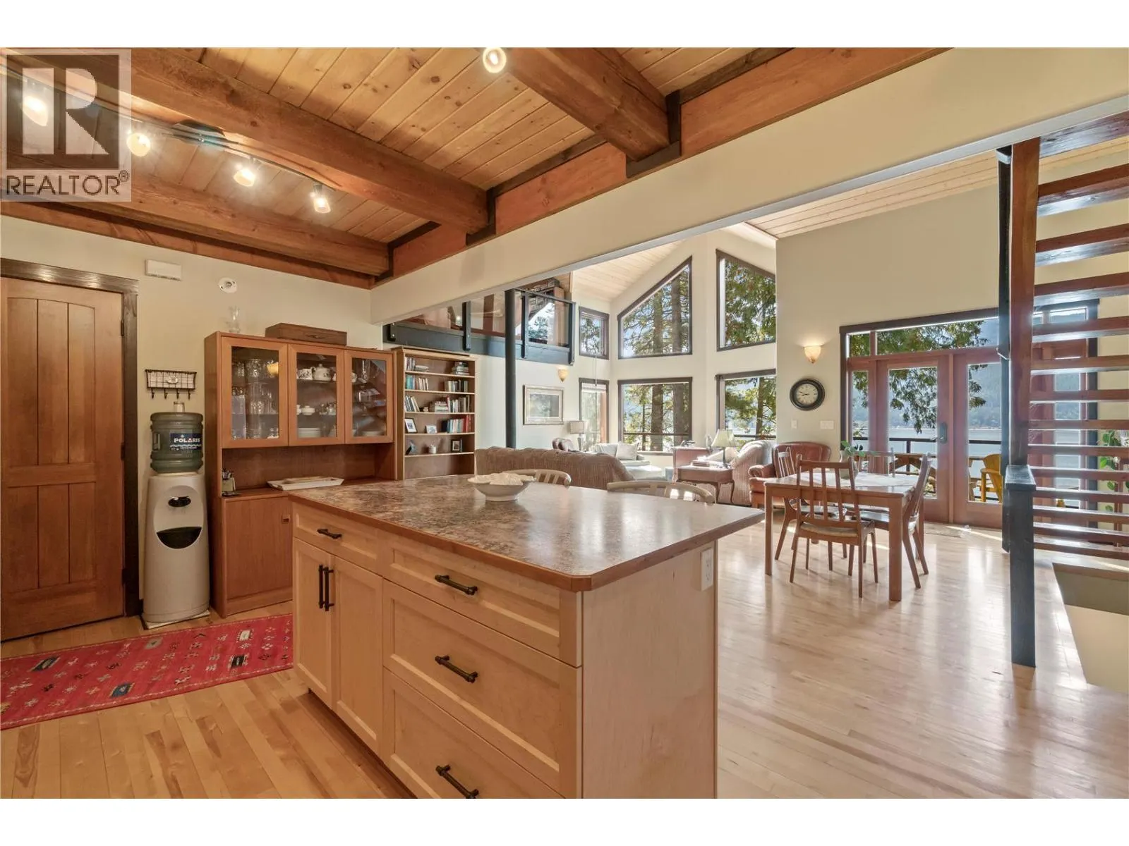 6432 Sunnybrae Canoe Point Road Unit# 6