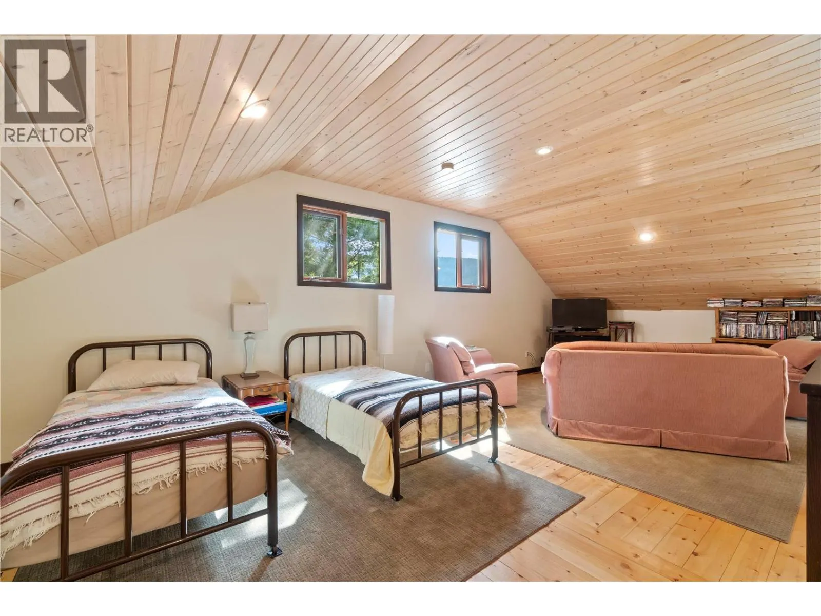 6432 Sunnybrae Canoe Point Road Unit# 6