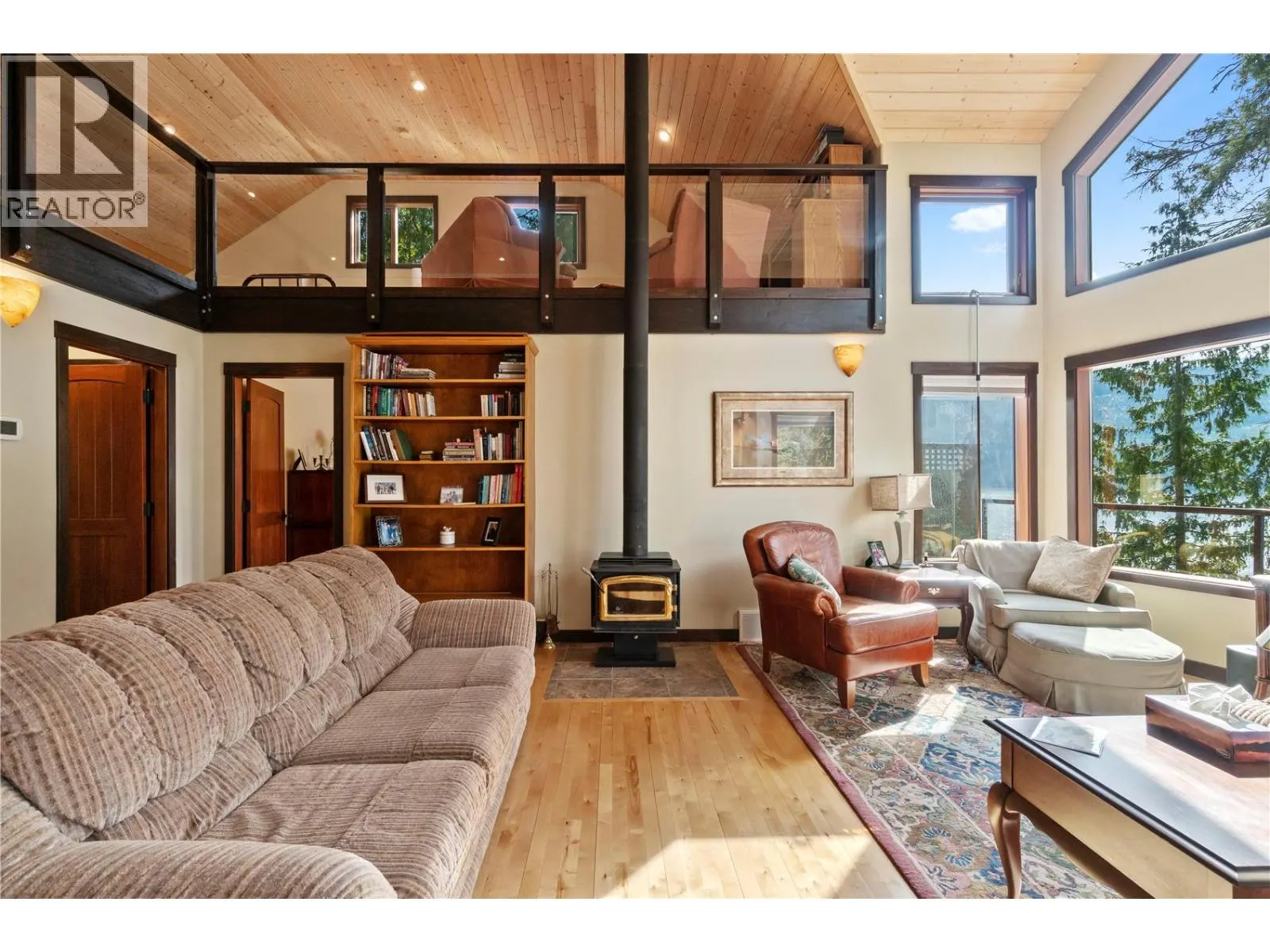 6432 Sunnybrae Canoe Point Road Unit# 6
