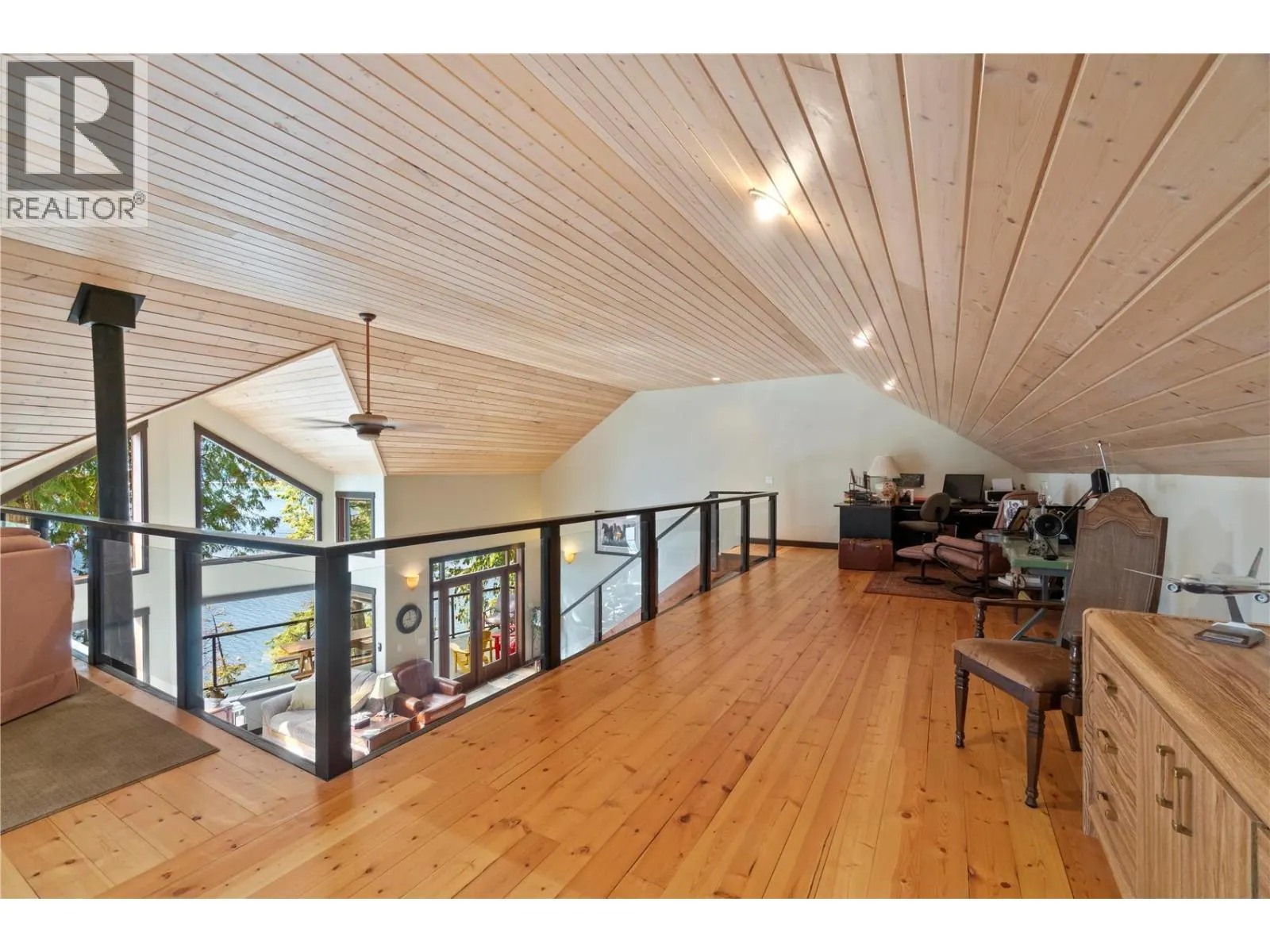 6432 Sunnybrae Canoe Point Road Unit# 6