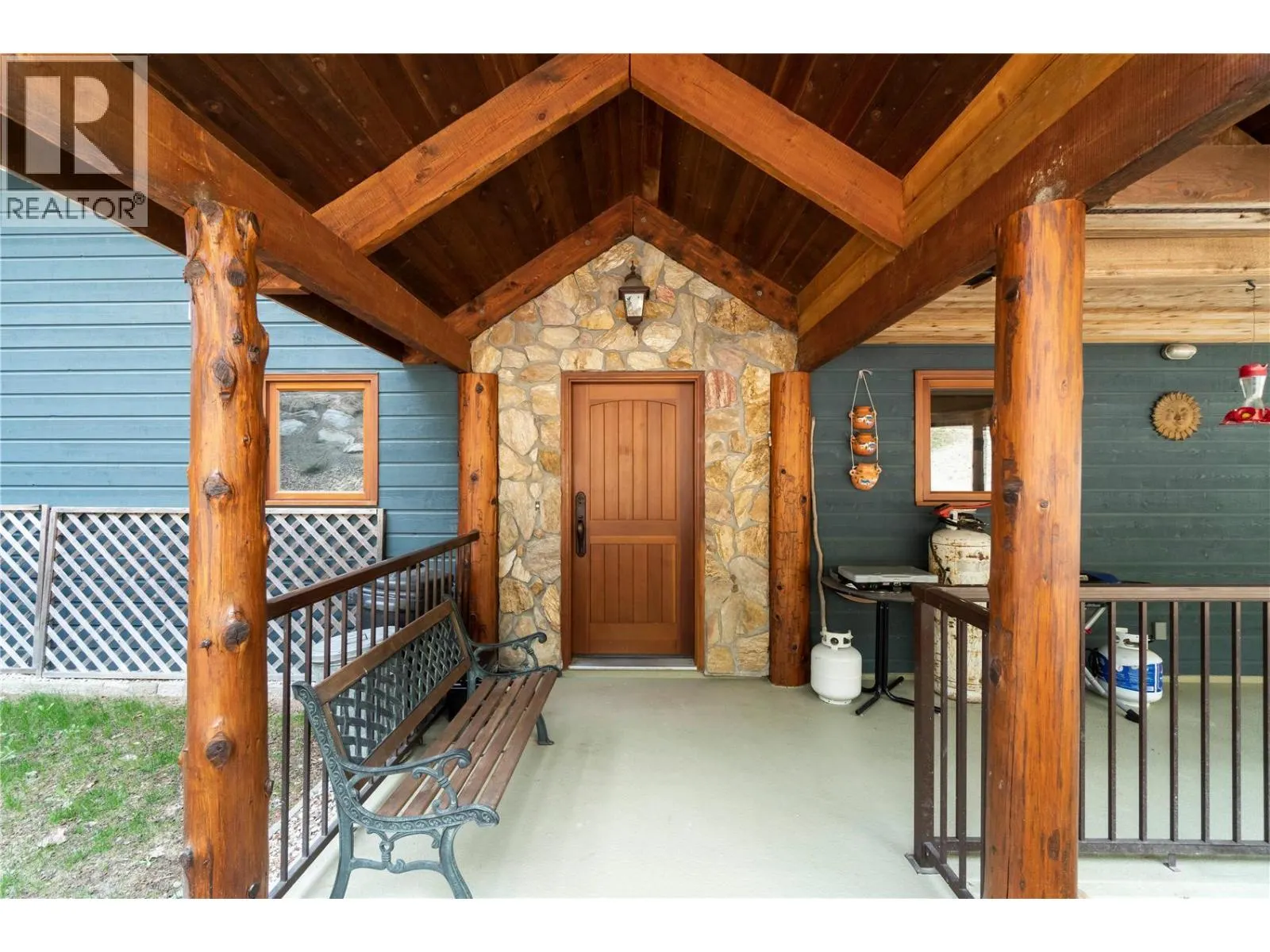 6432 Sunnybrae Canoe Point Road Unit# 6