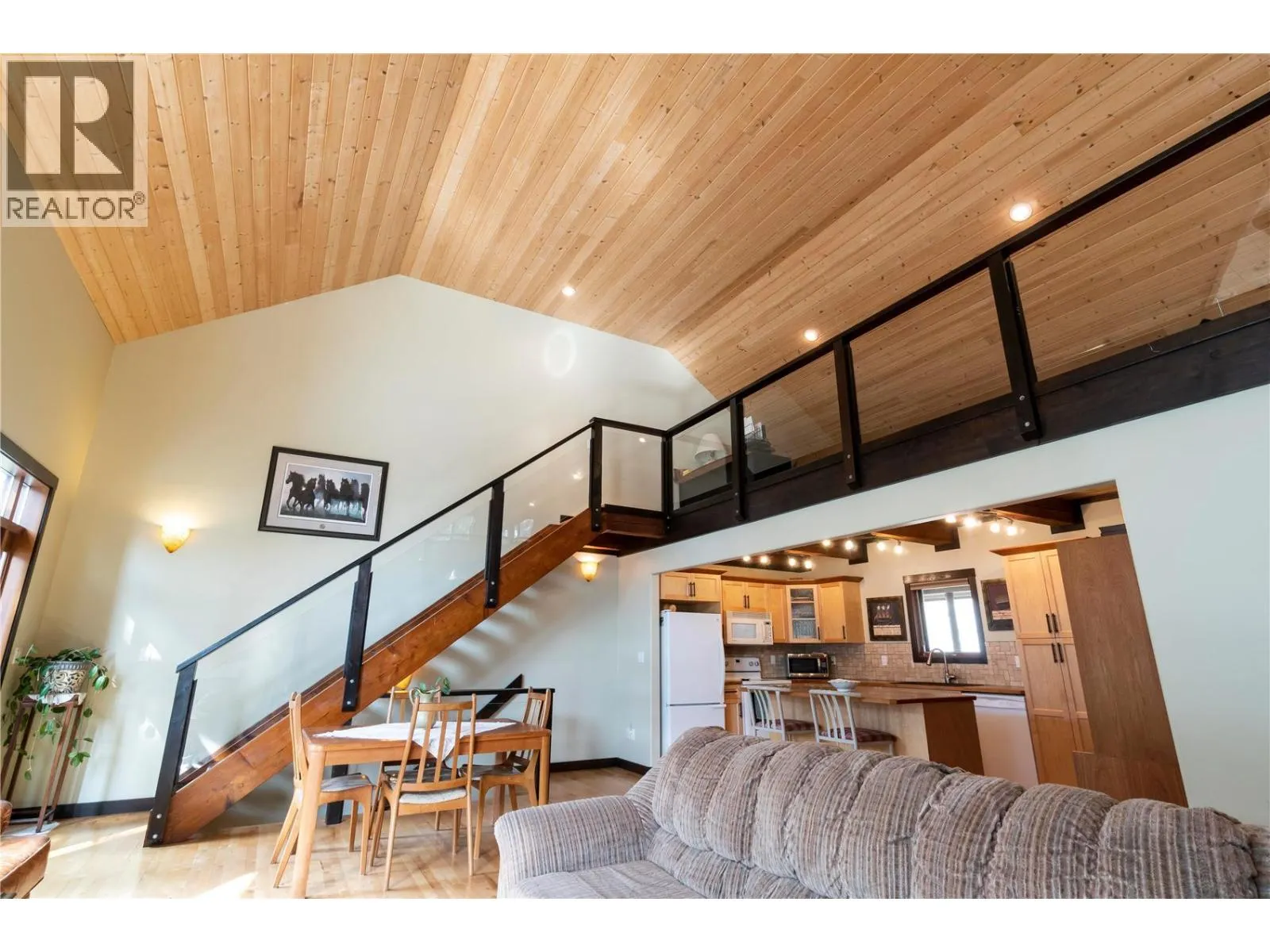 6432 Sunnybrae Canoe Point Road Unit# 6