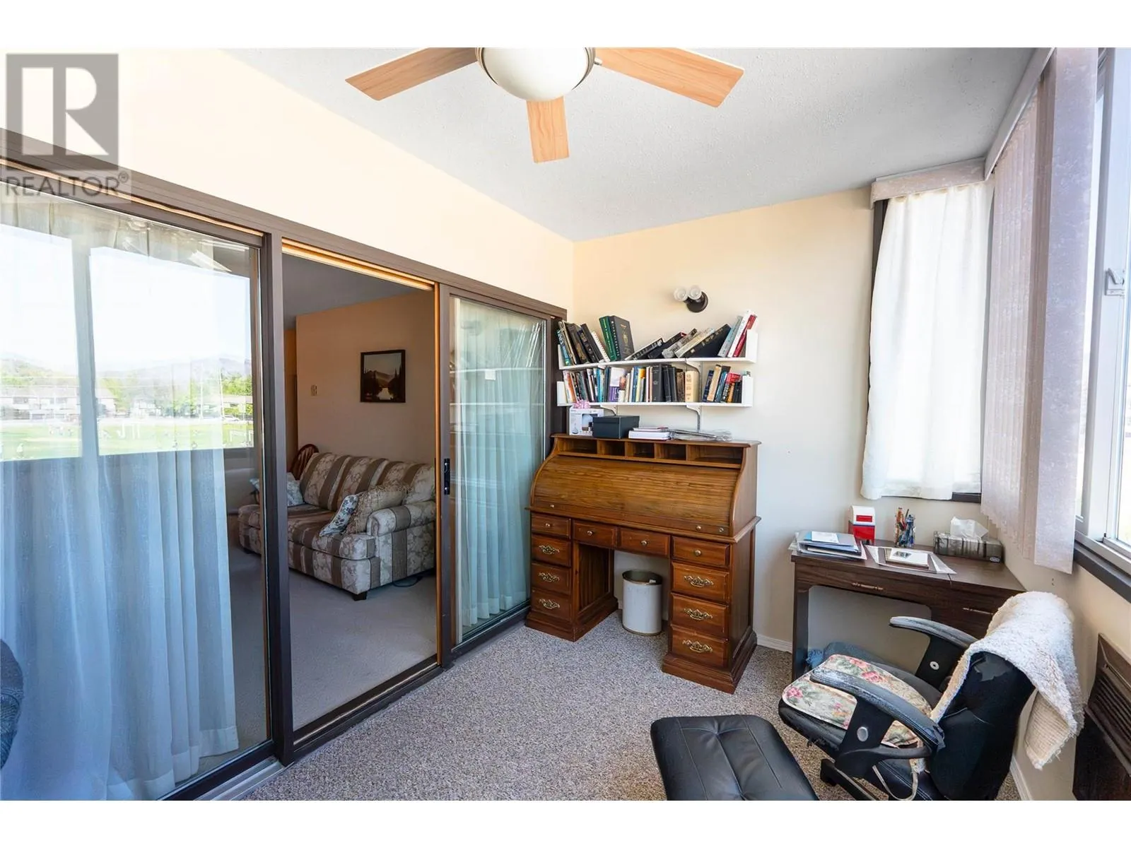 1055 glenwood Avenue Unit# 208