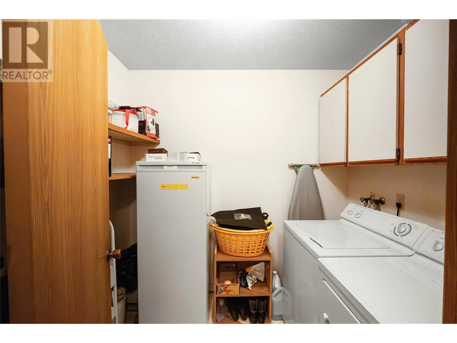 1055 glenwood Avenue Unit# 208
