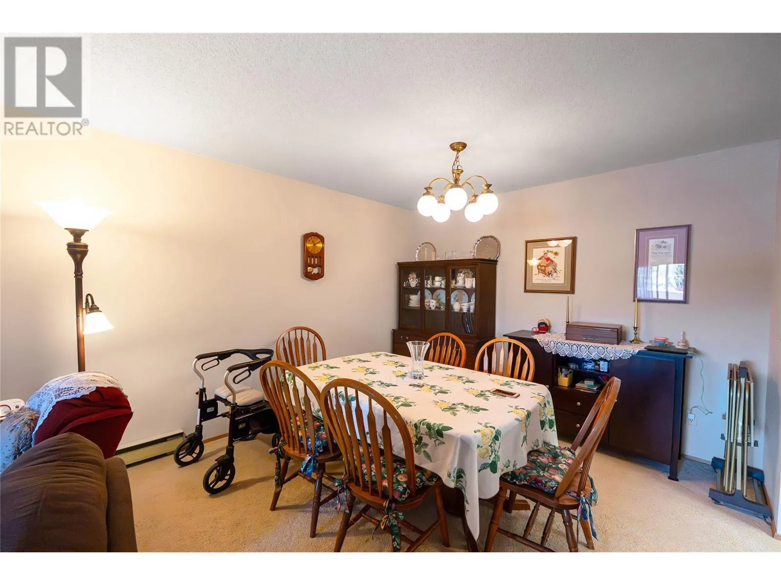 1055 glenwood Avenue Unit# 208