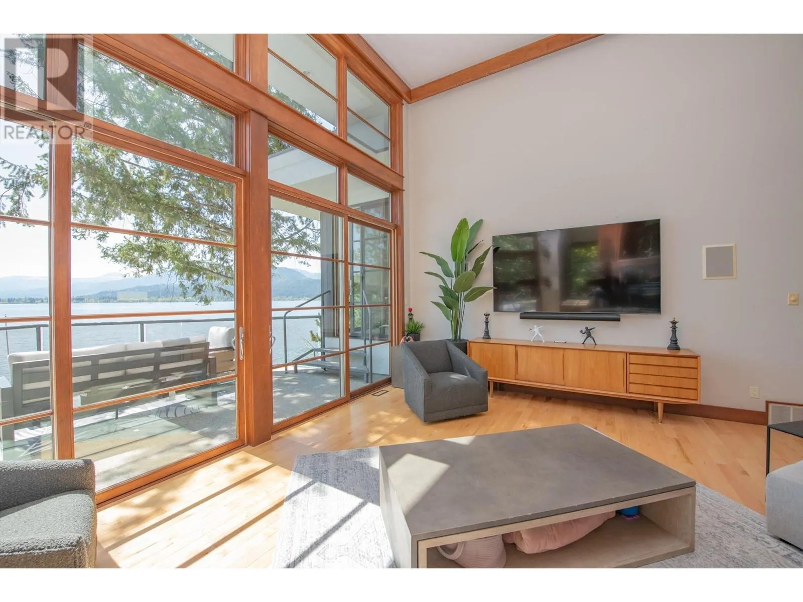 100 Kestrel Place Unit# 12