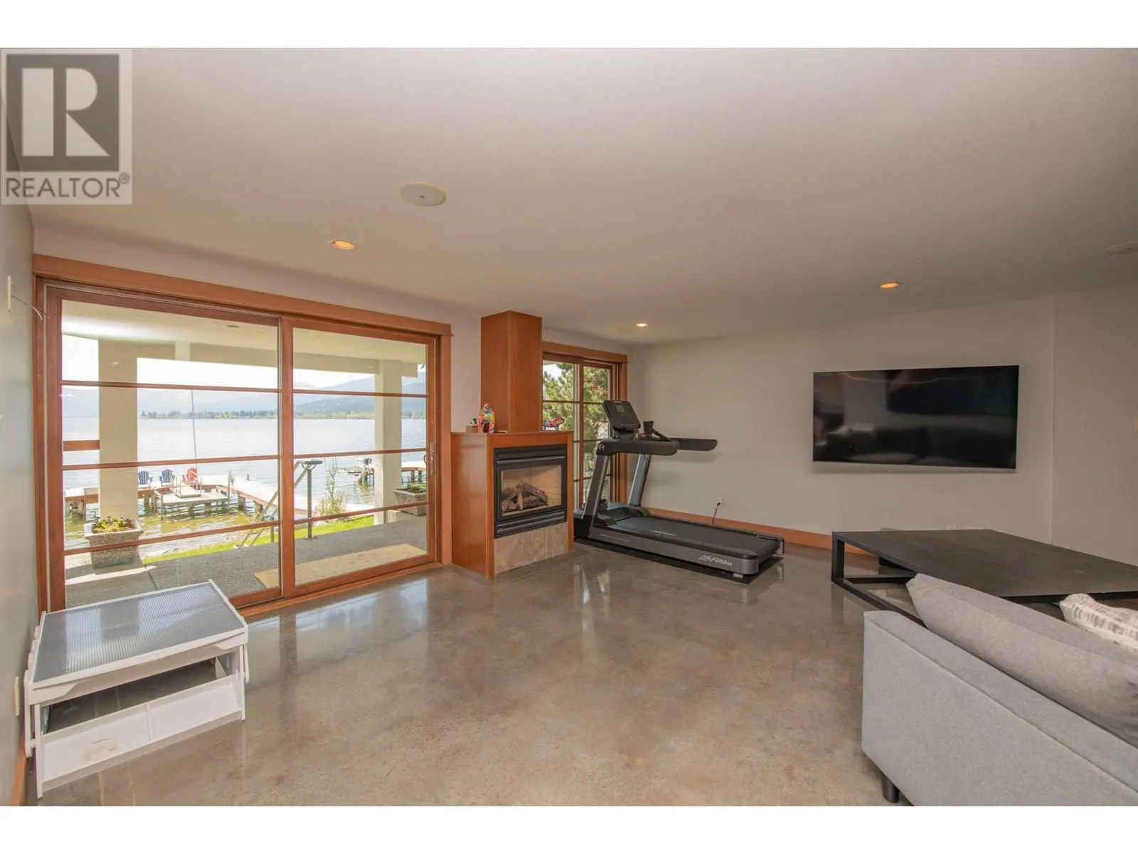 100 Kestrel Place Unit# 12
