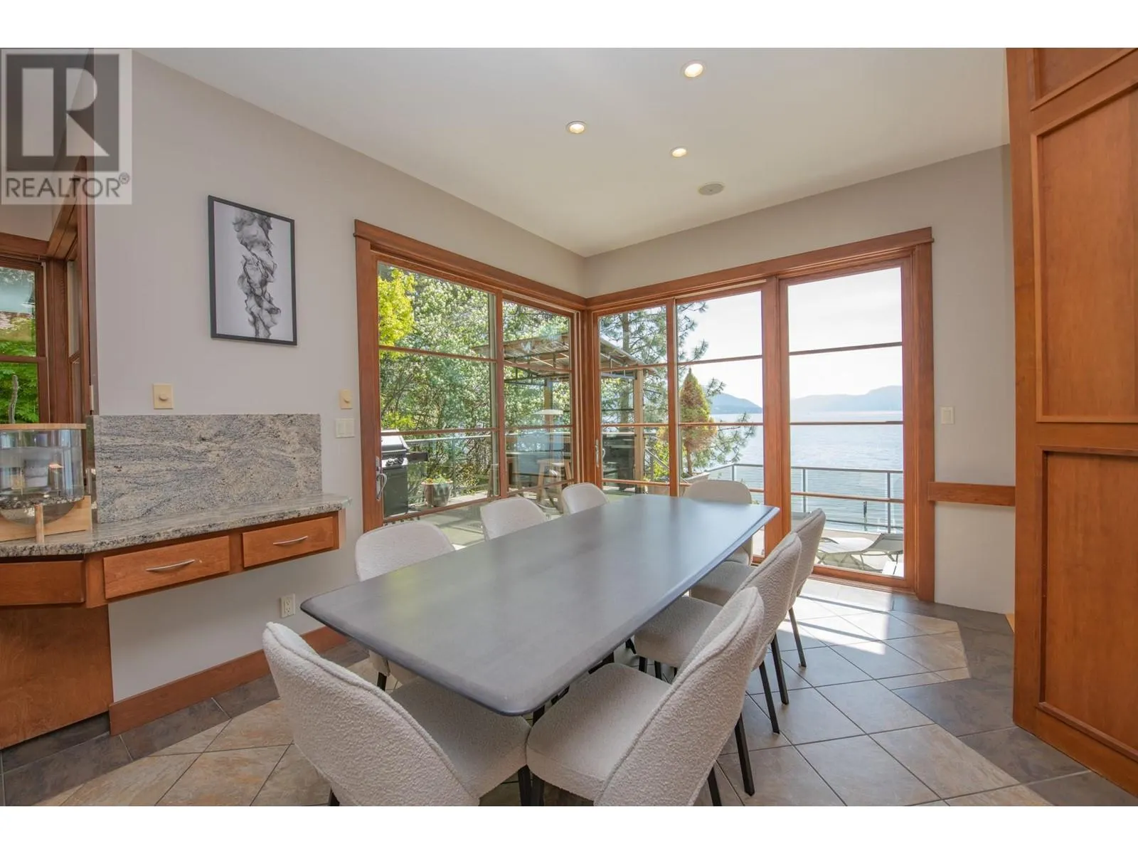 100 Kestrel Place Unit# 12