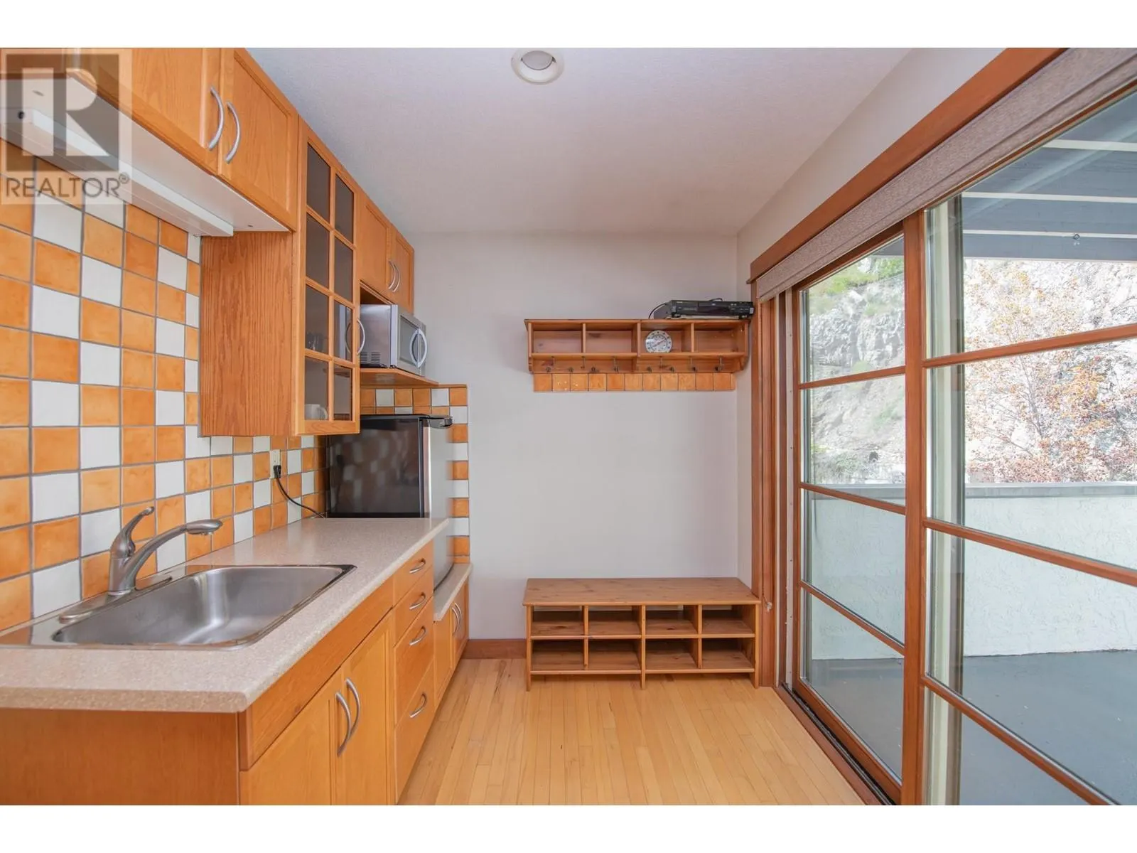 100 Kestrel Place Unit# 12
