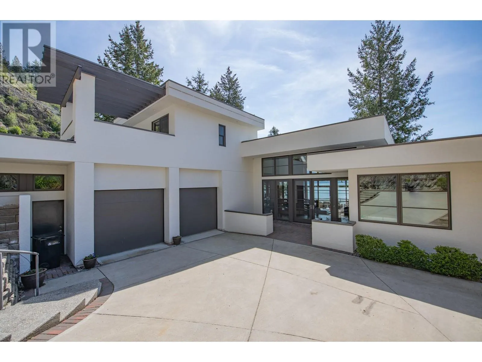 100 Kestrel Place Unit# 12