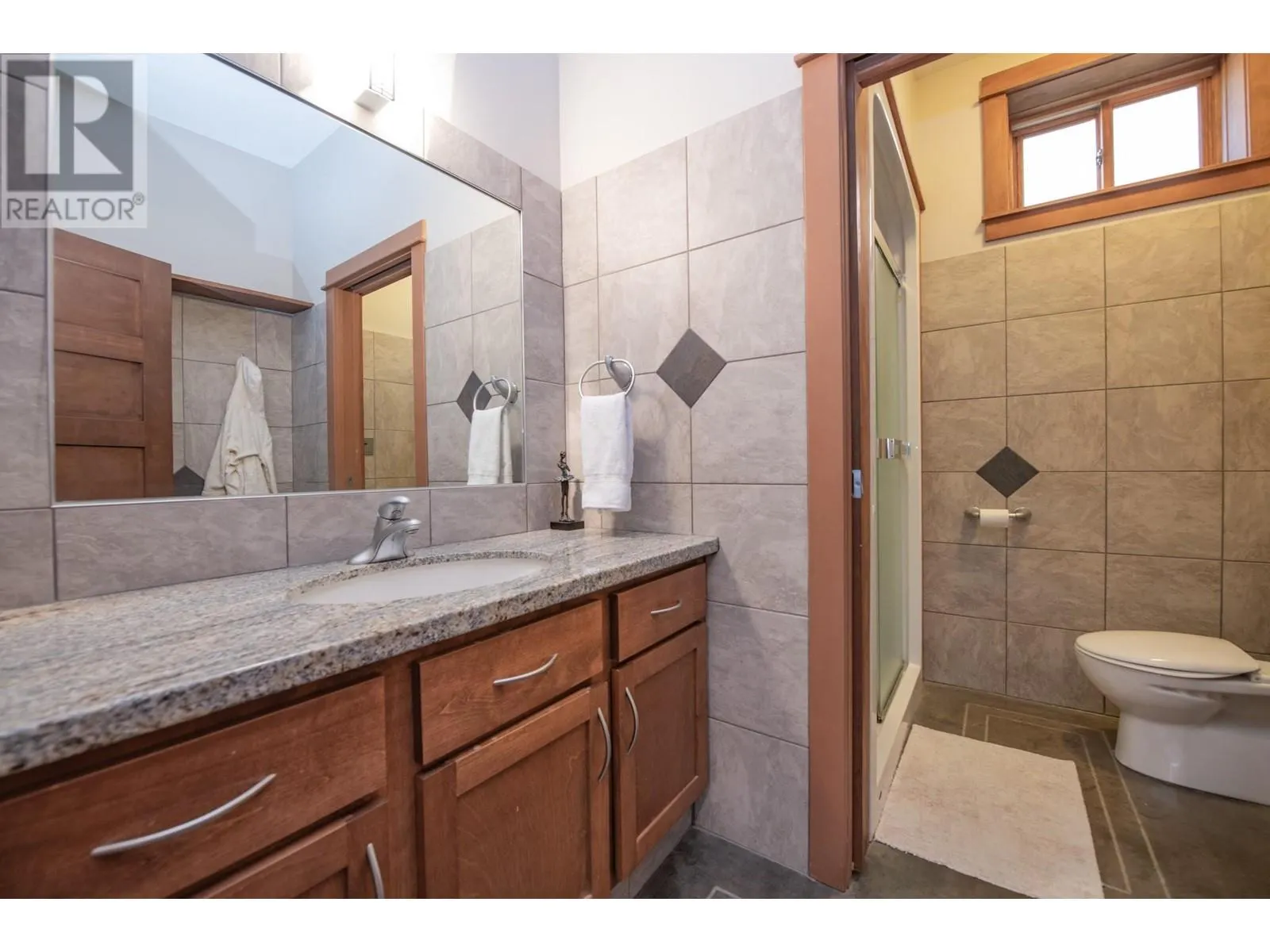 100 Kestrel Place Unit# 12