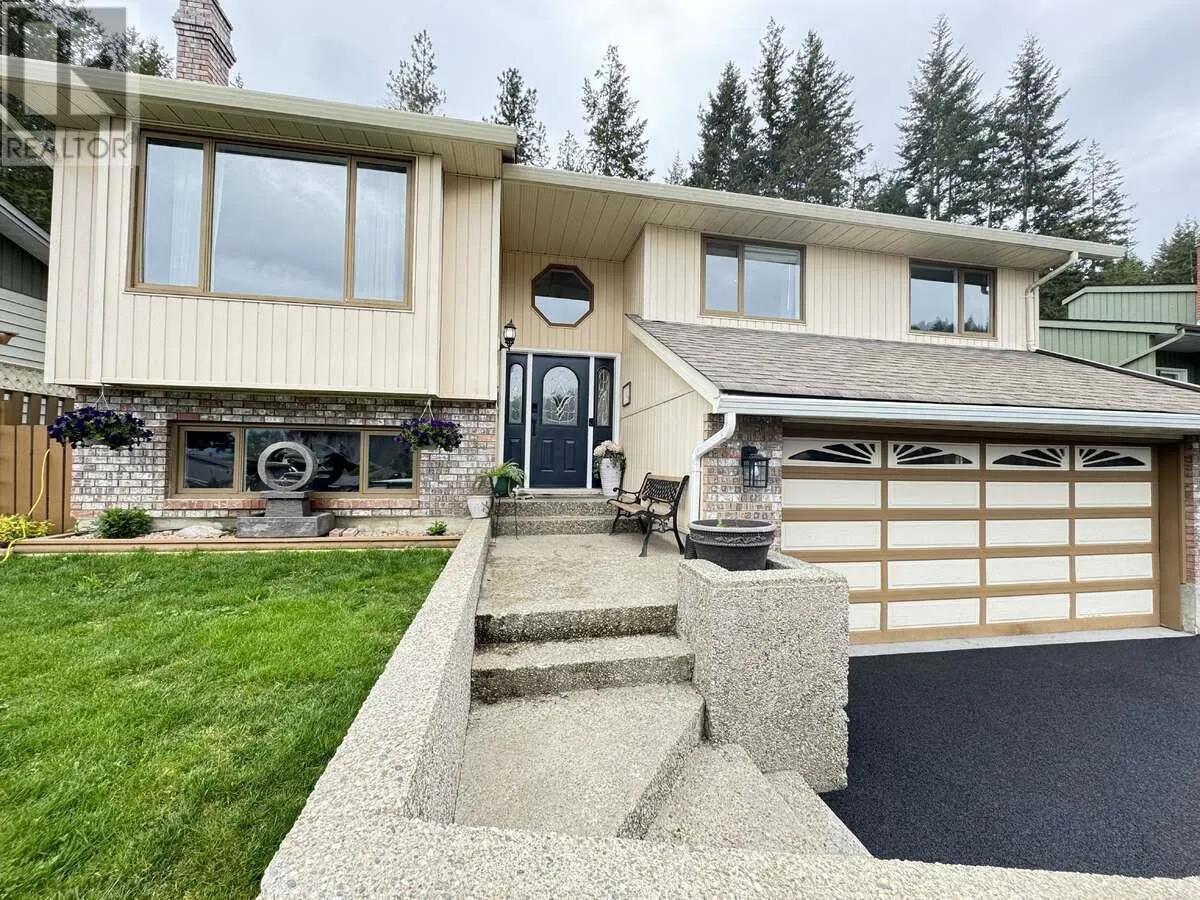 27 Preston Crescent