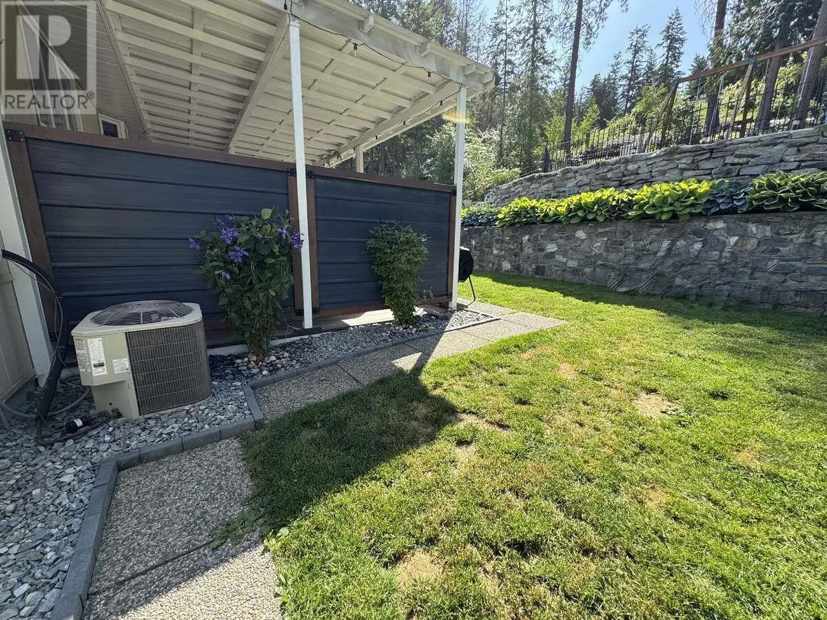 27 Preston Crescent