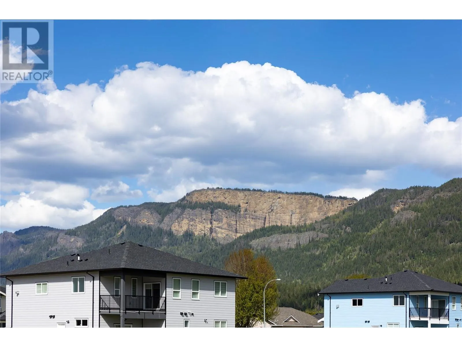 2023 Viewmount Court Lot# 21