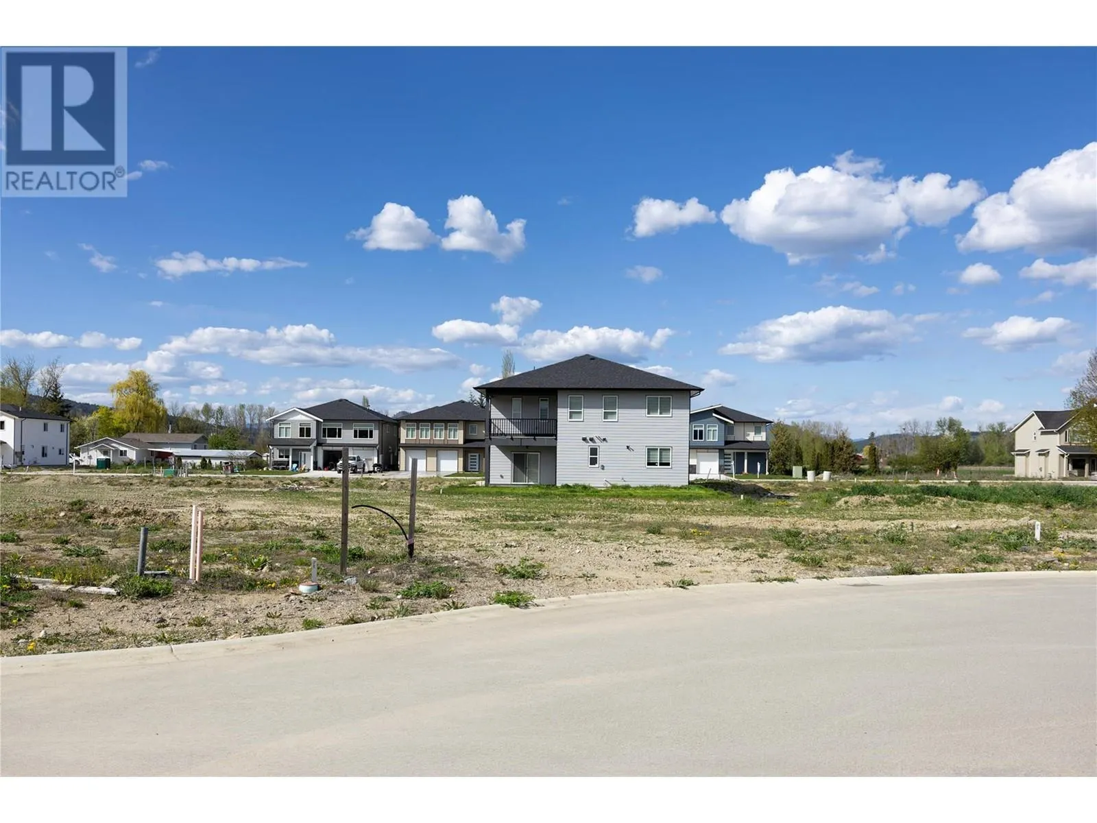 2011 Viewmount Court Lot# 24
