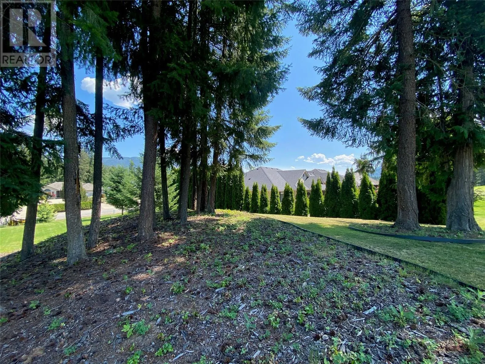 2726 Golf Course Drive