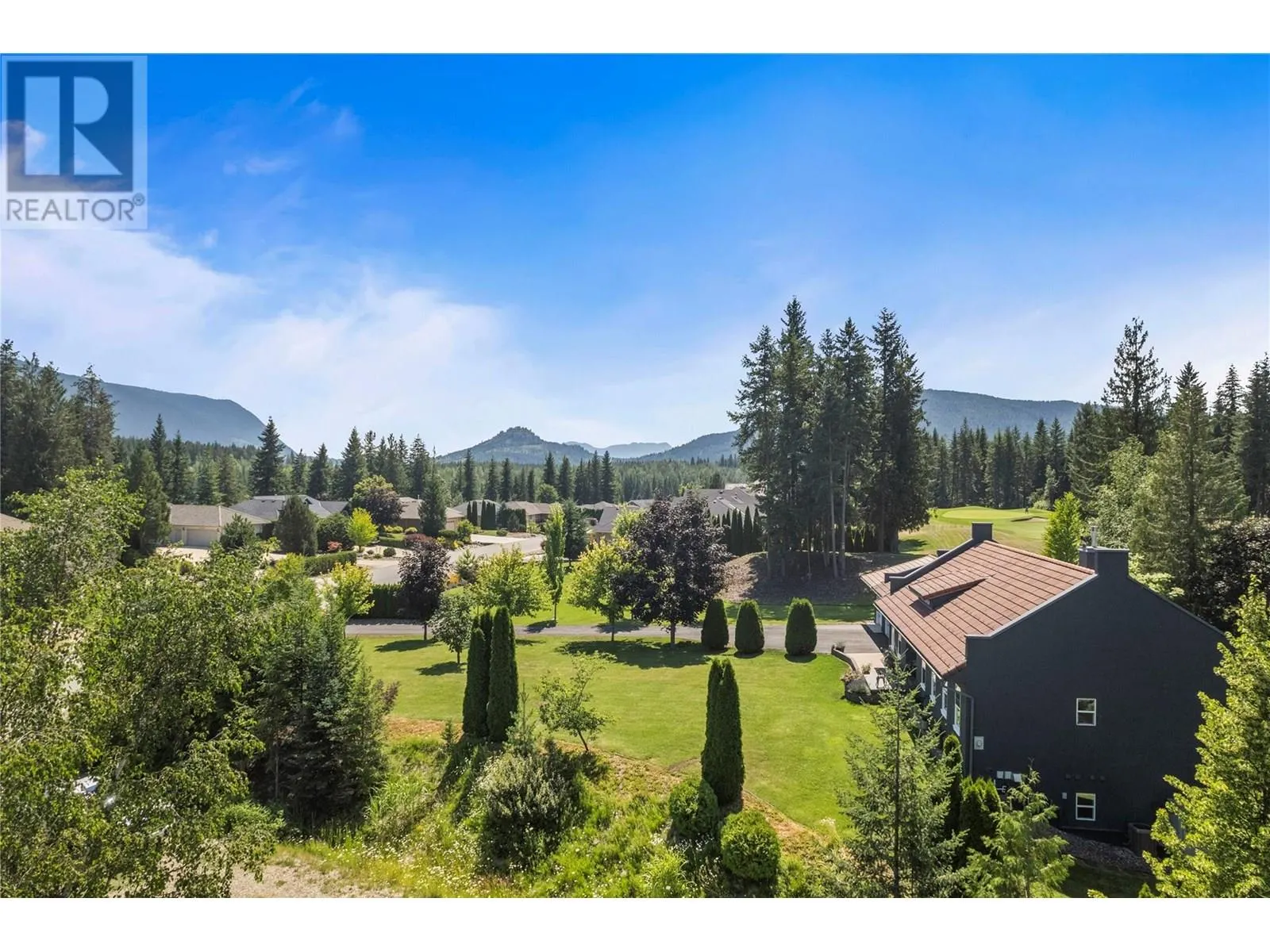 2726 Golf Course Drive