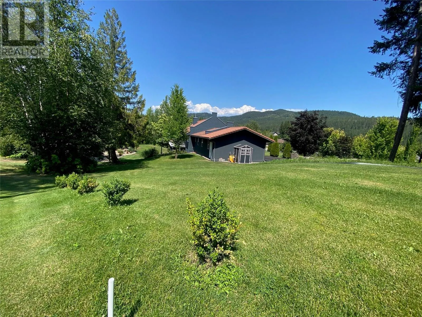 2726 Golf Course Drive