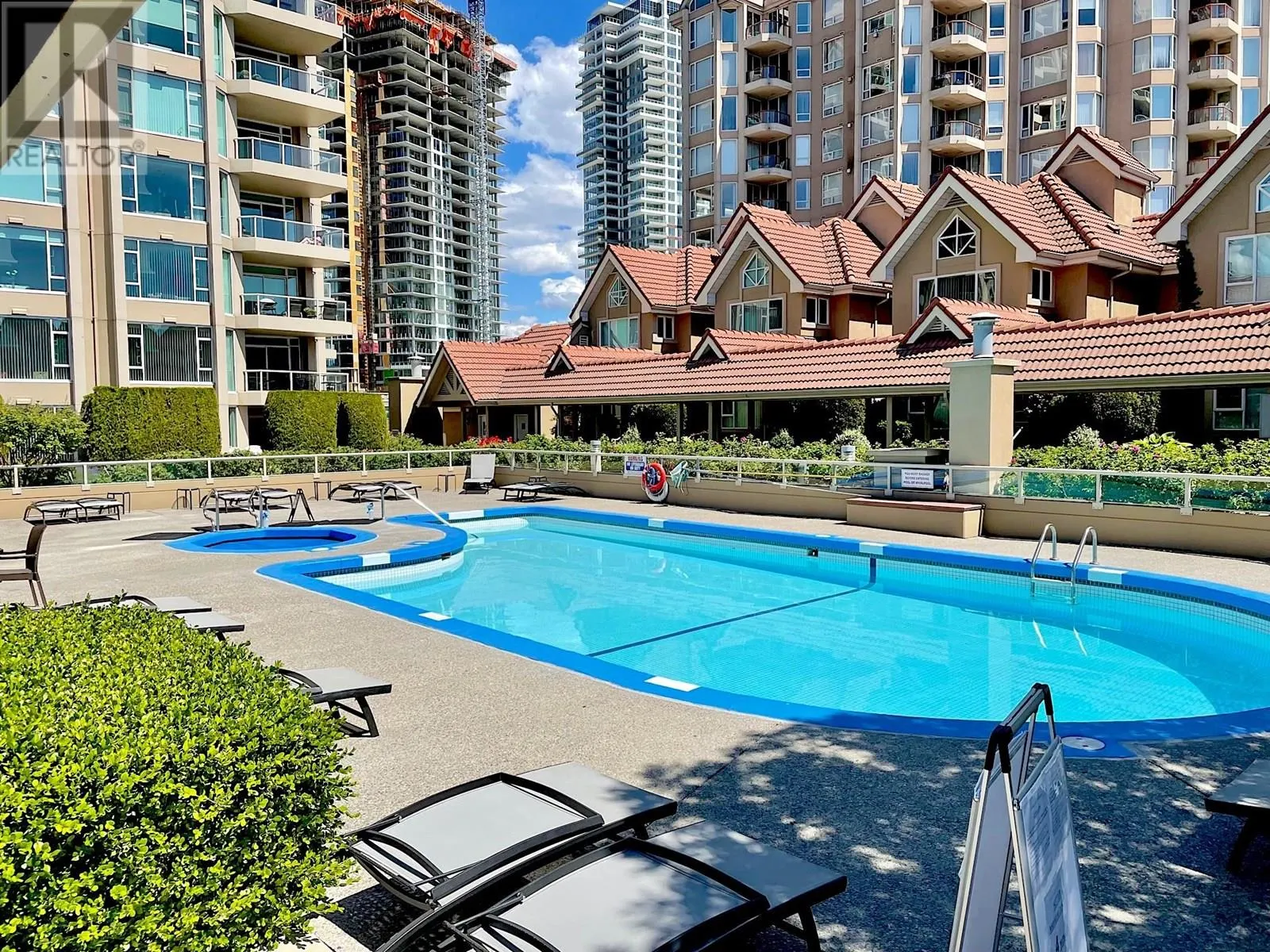 1152 Sunset Drive Unit# 1005