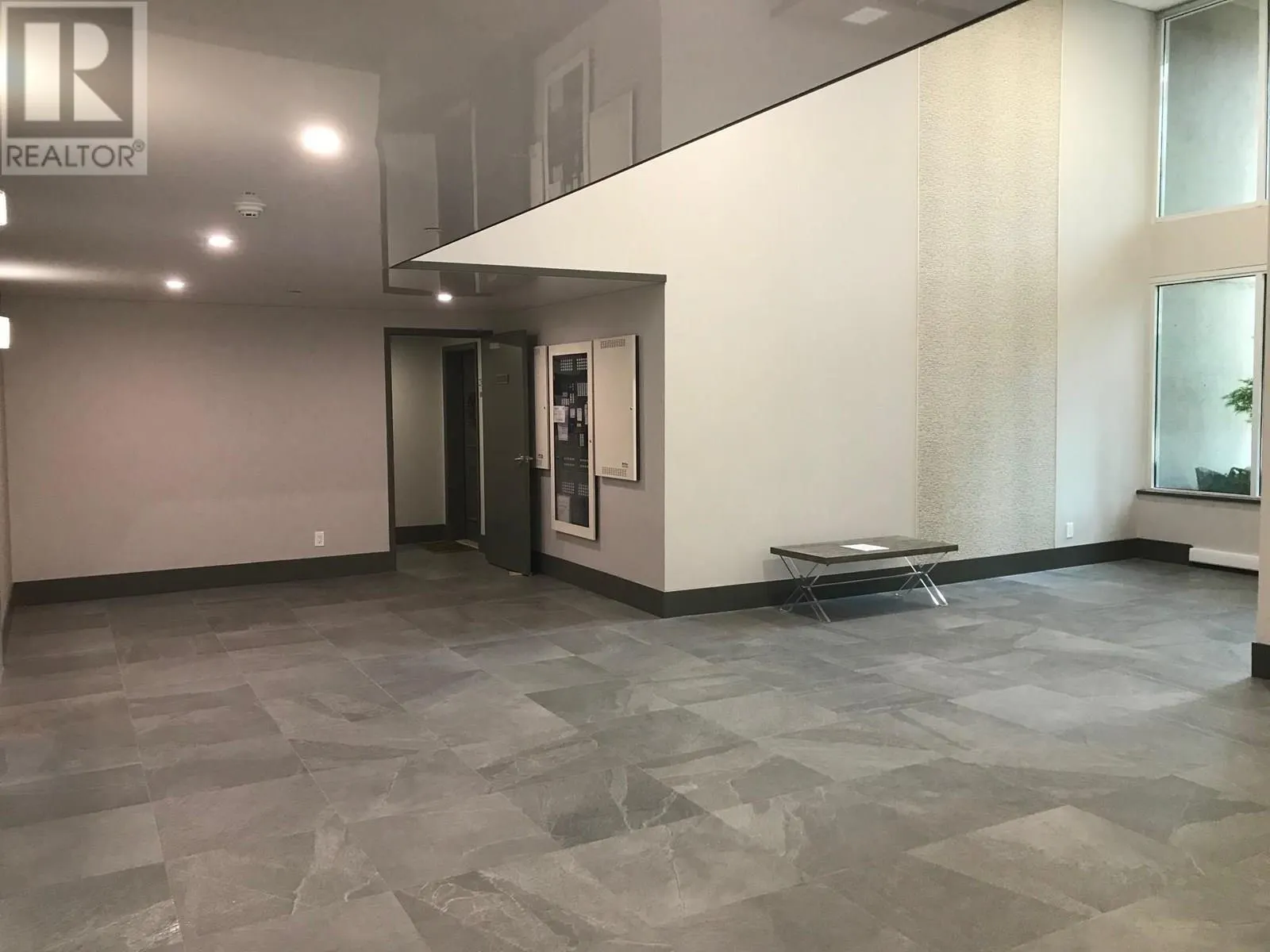 1152 Sunset Drive Unit# 1005