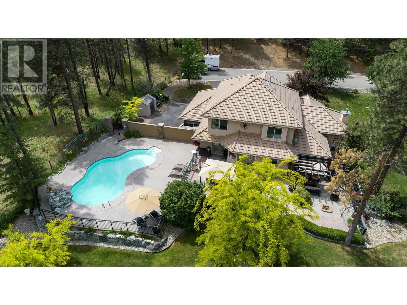 4163 Mahonia Drive S