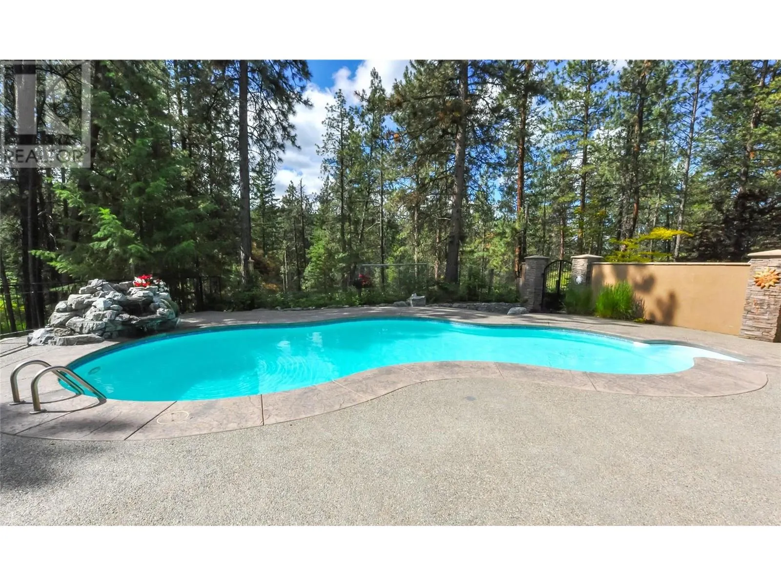 4163 Mahonia Drive S