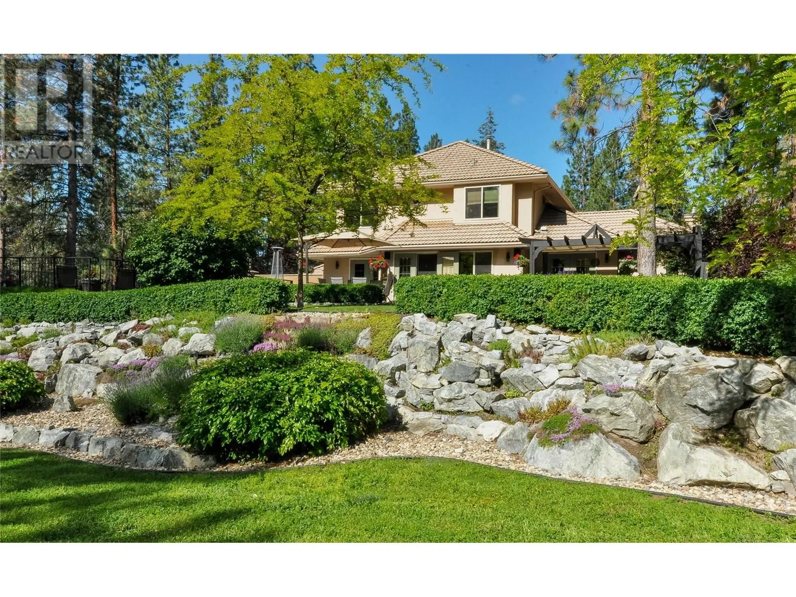 4163 Mahonia Drive S